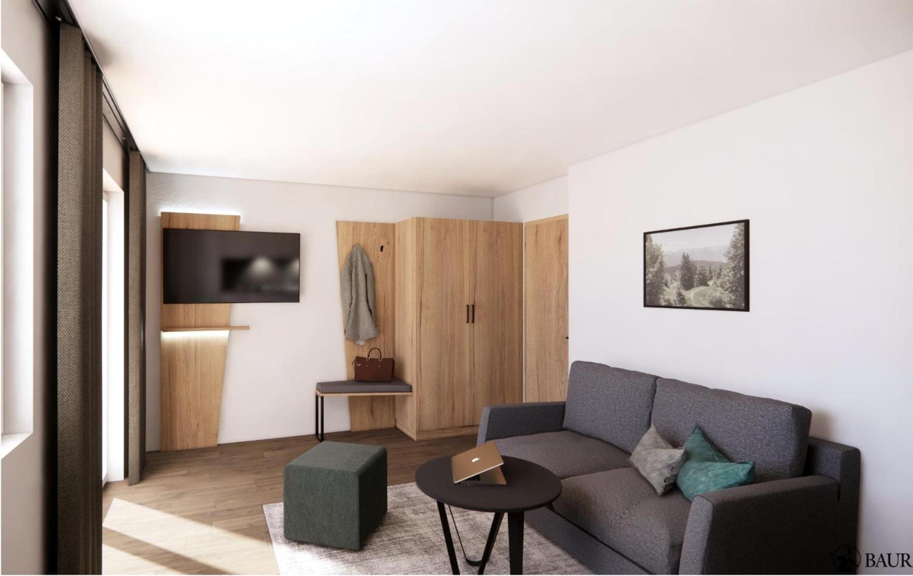 One-Bedroom Apartment with Balcony and Mountain View   photo 1
