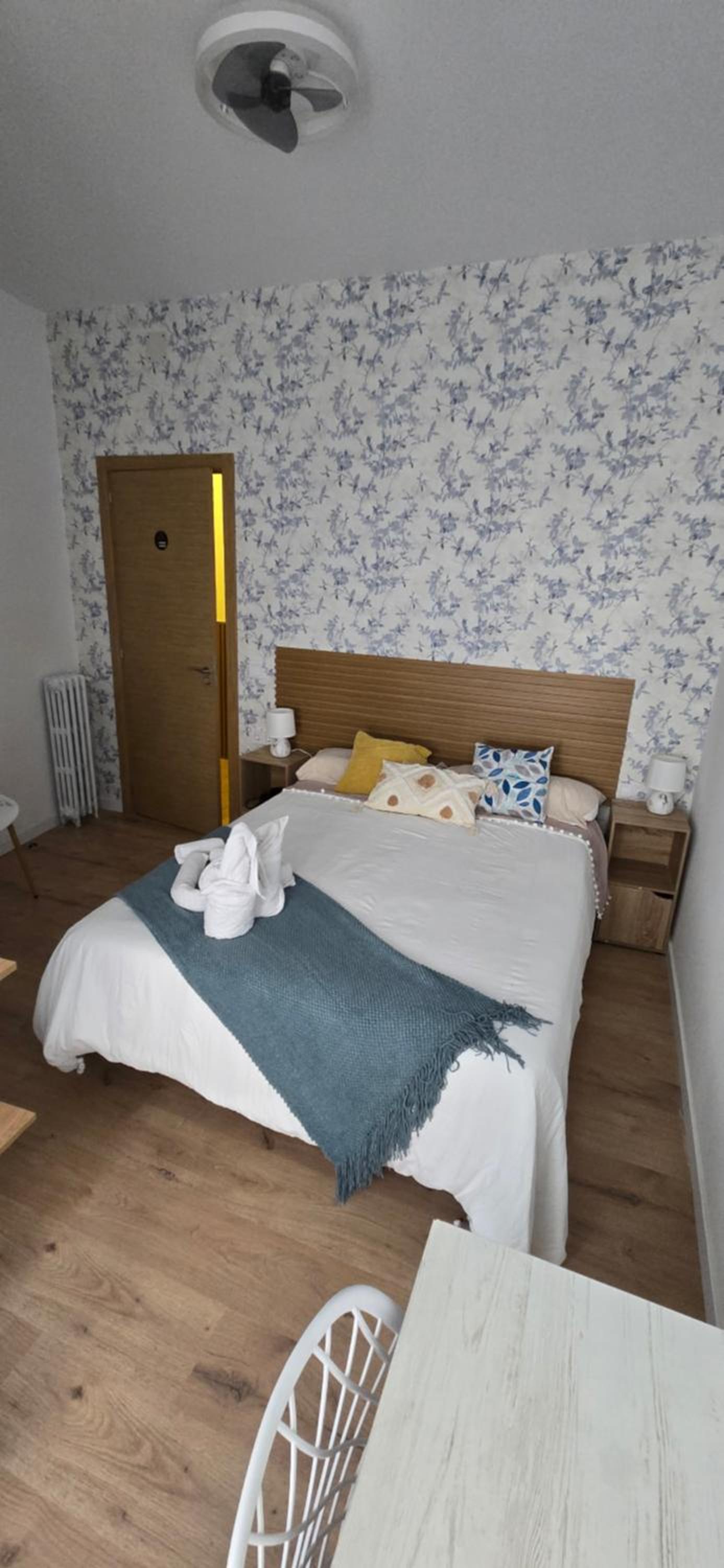 Double Room with Private Bathroom photo 3