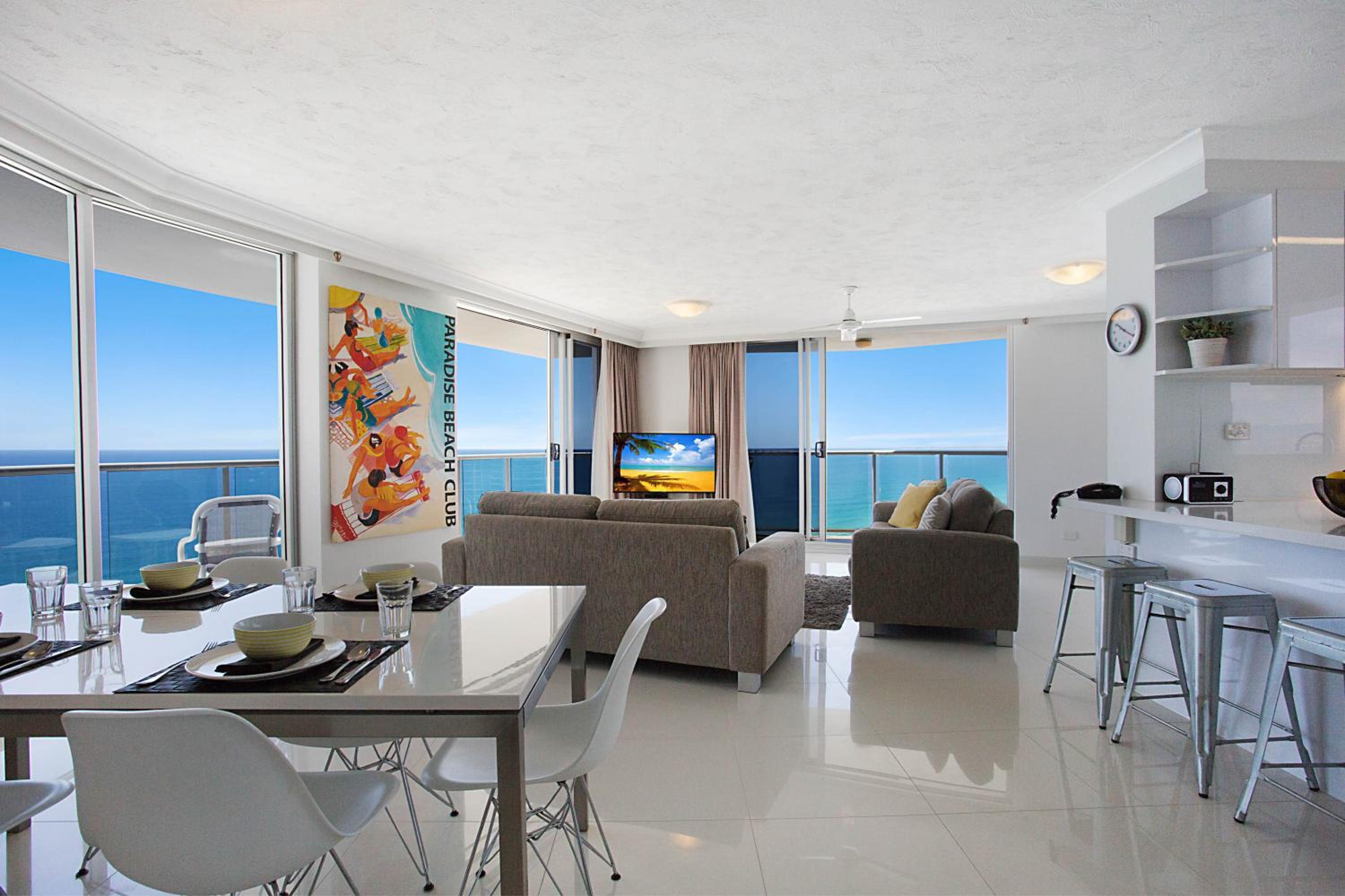 Two-Bedroom Apartment - 30F Peninsula