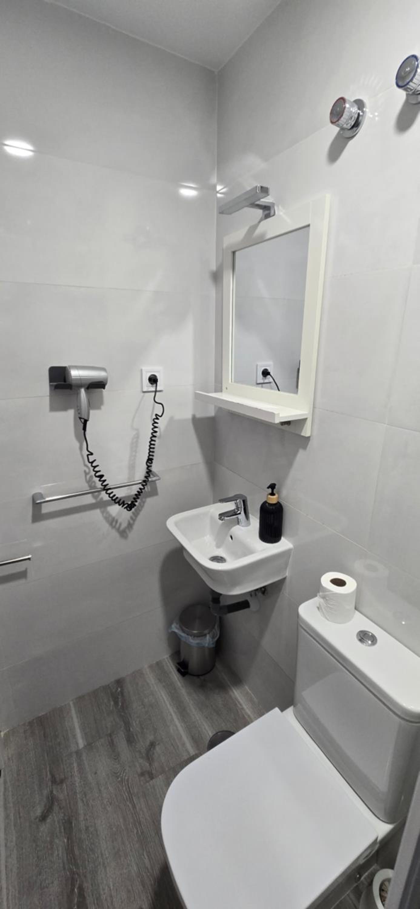 Deluxe Double Room with Balcony photo 2
