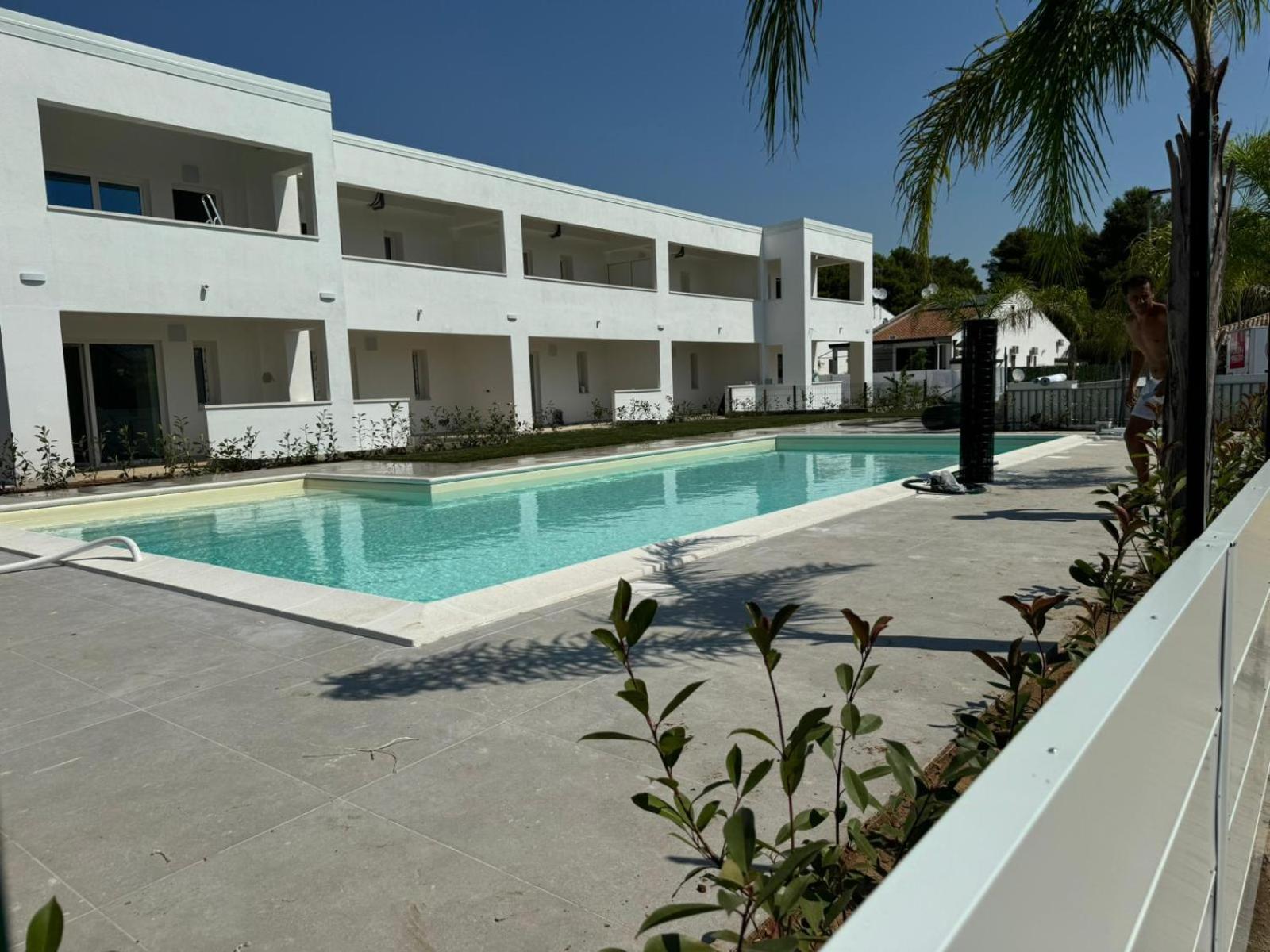 Apartment with Pool View  photo 2