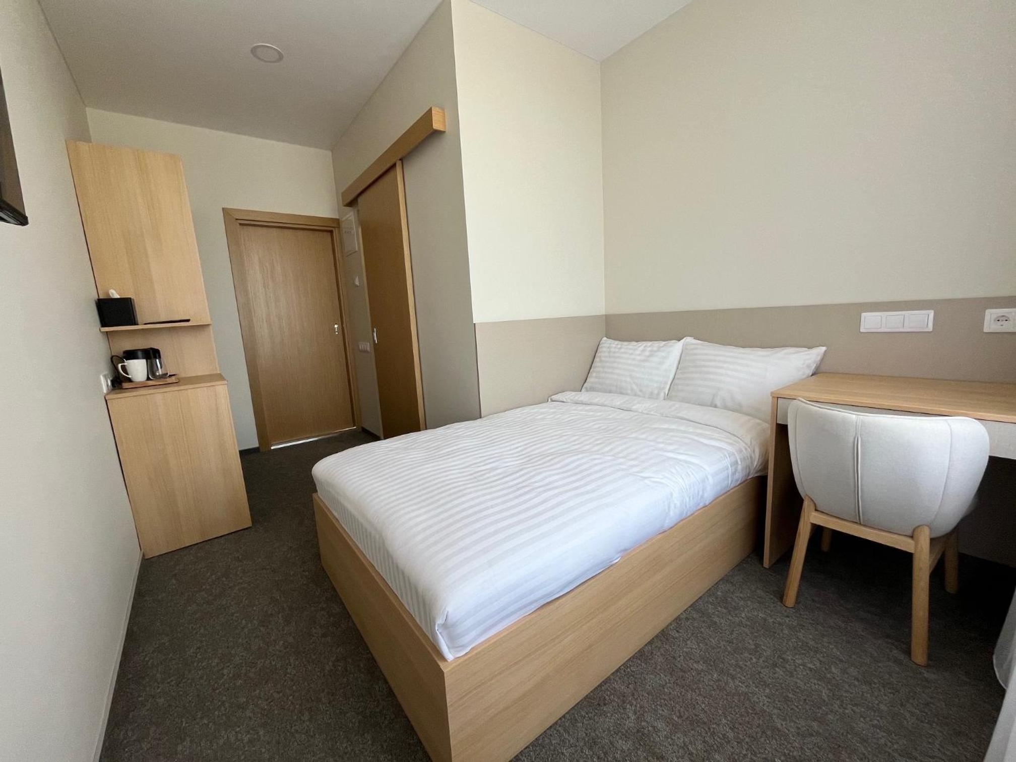 Standard Double or Twin Room with Balcony photo 1