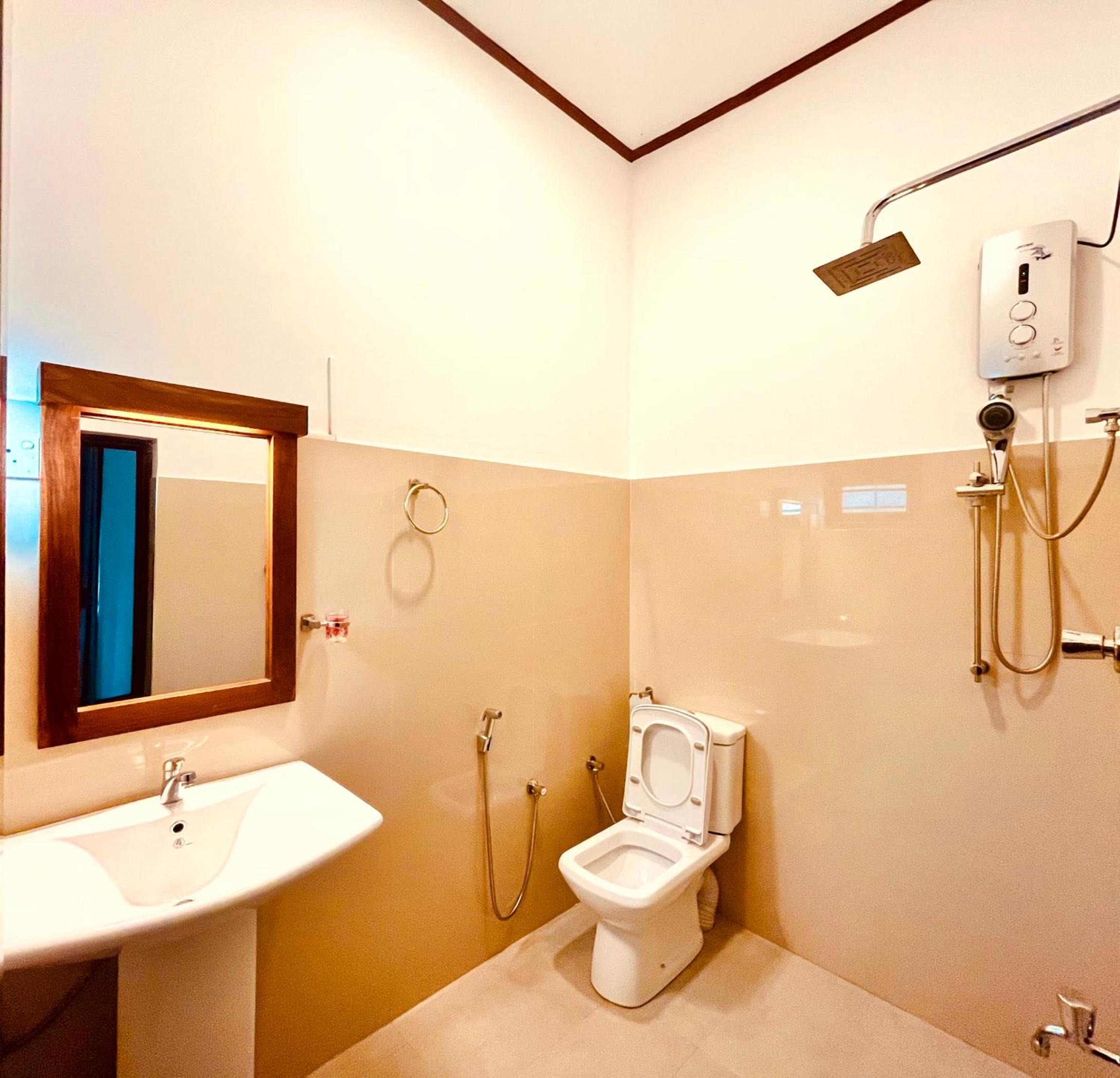 Budget Double Room photo 2