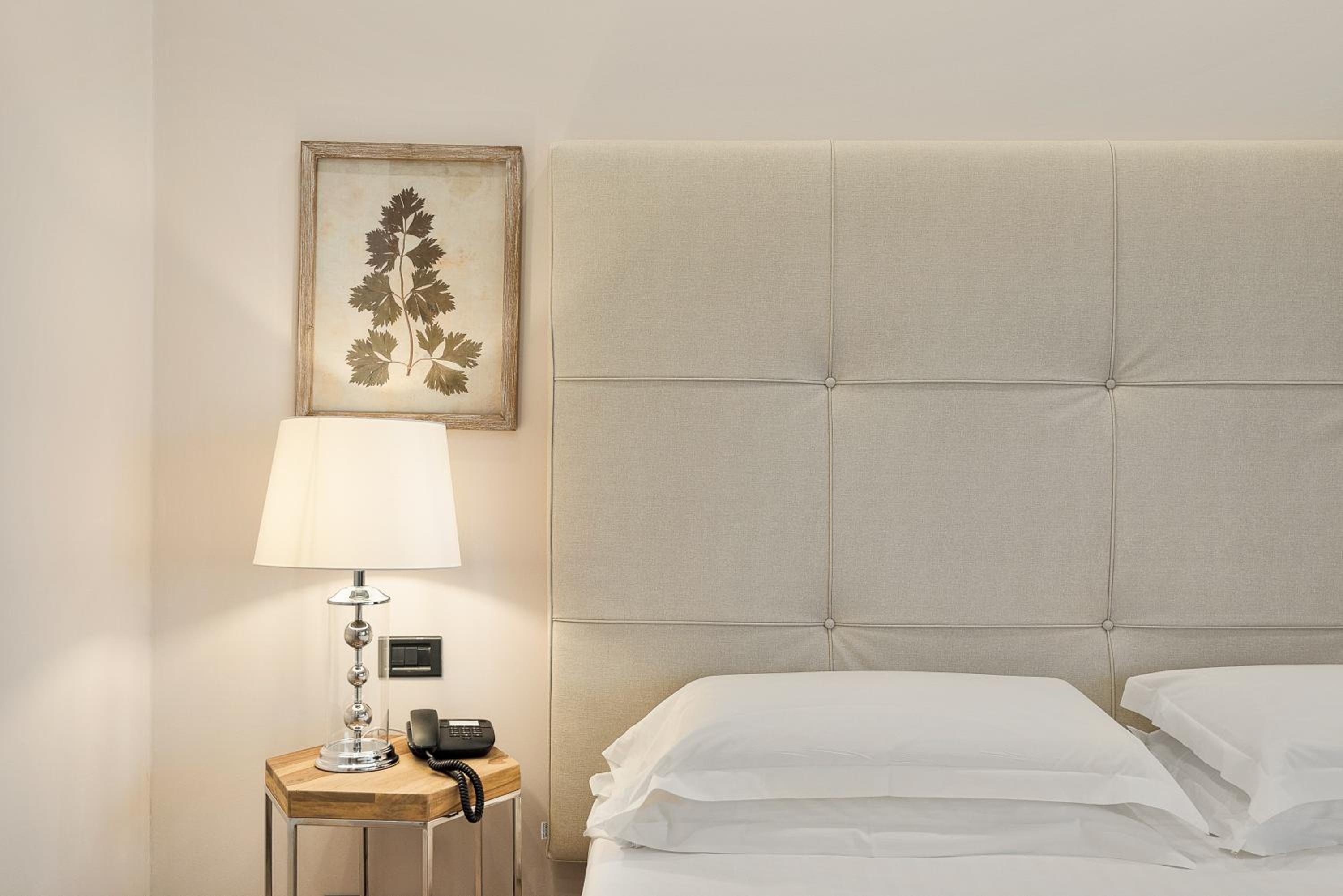 Two-Bedroom Suite - Photo 6