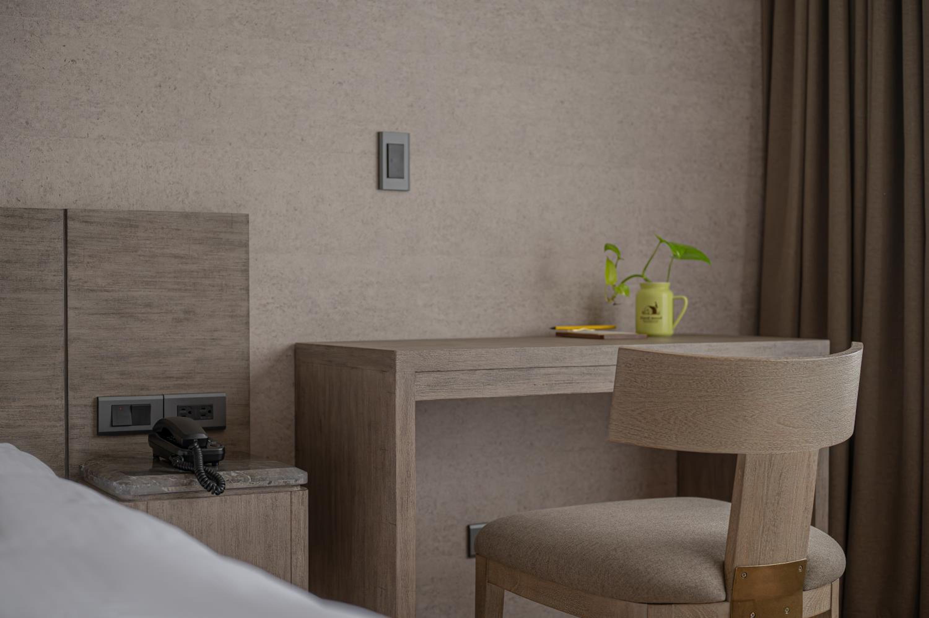 Standard Twin Room - Photo 3