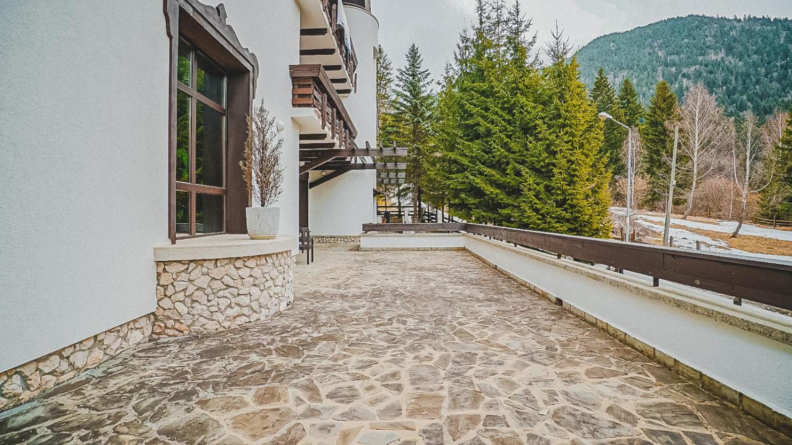 Chalet photo 2