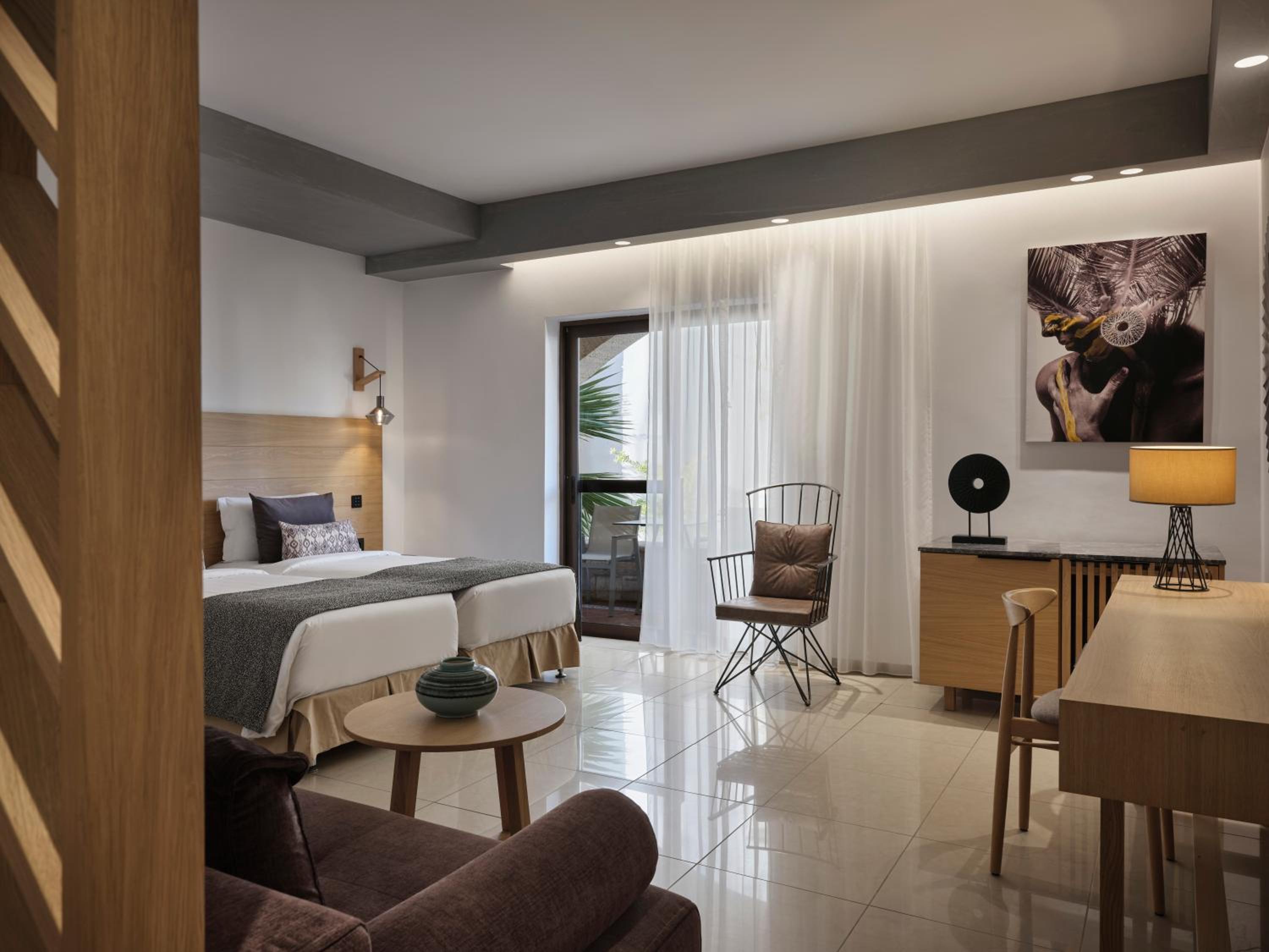 Twin / Double Room with Inland View