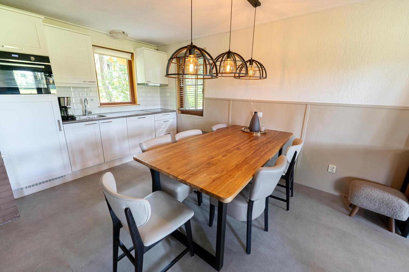 Four-Bedroom Holiday Home photo 3