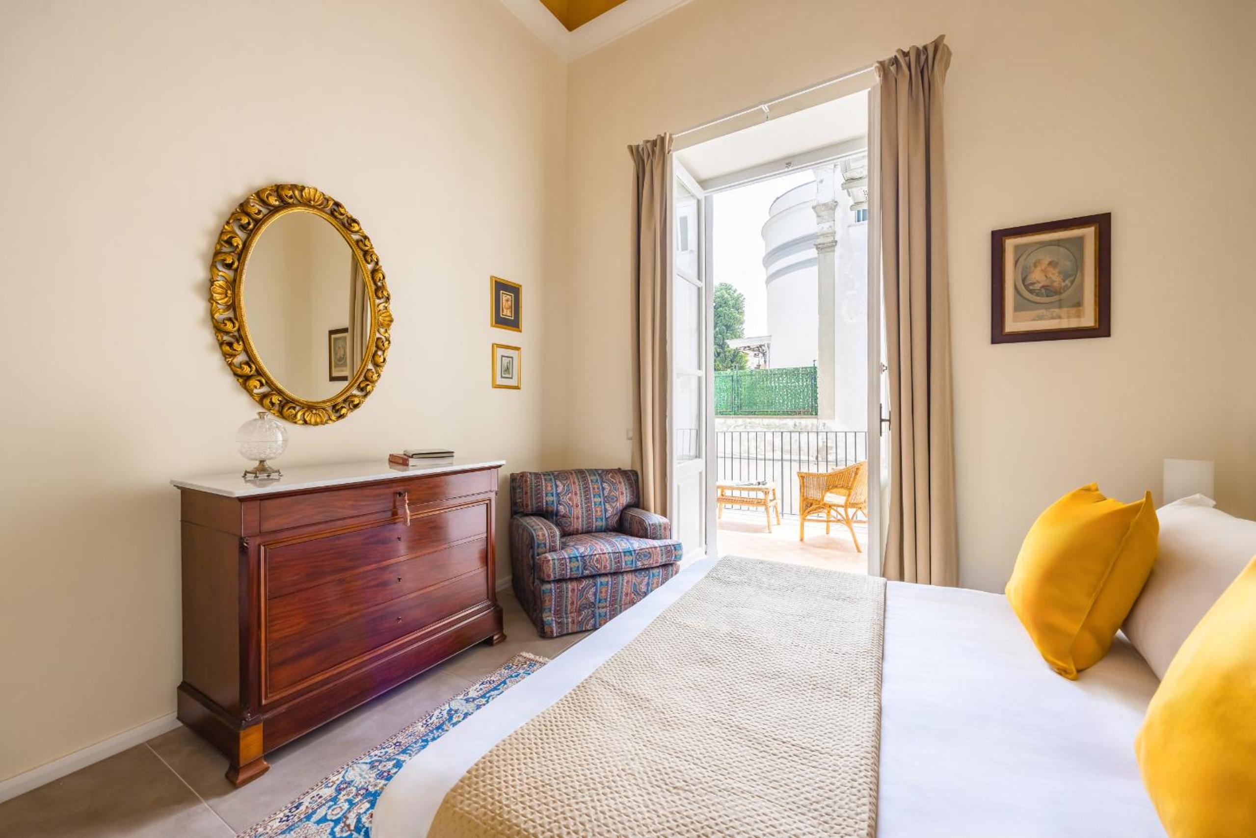 One-Bedroom Apartment With Balcony