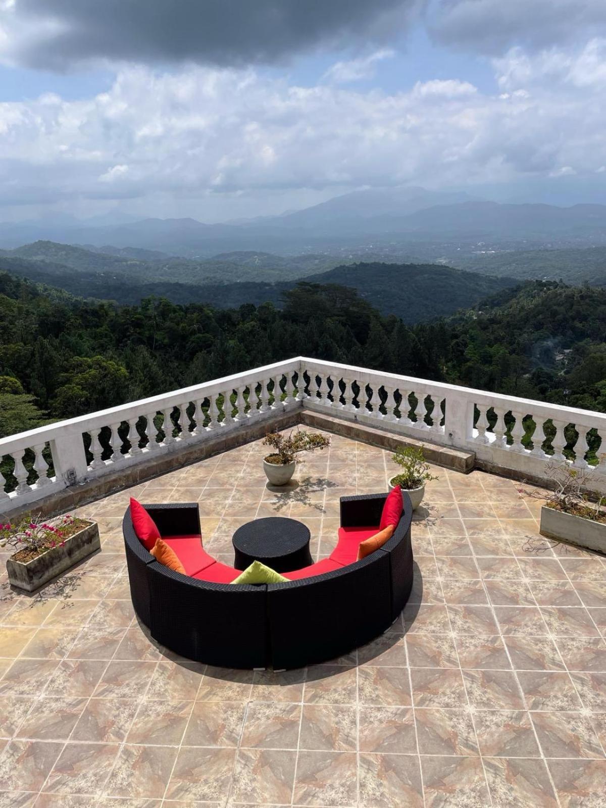 Suite with Mountain View photo 2
