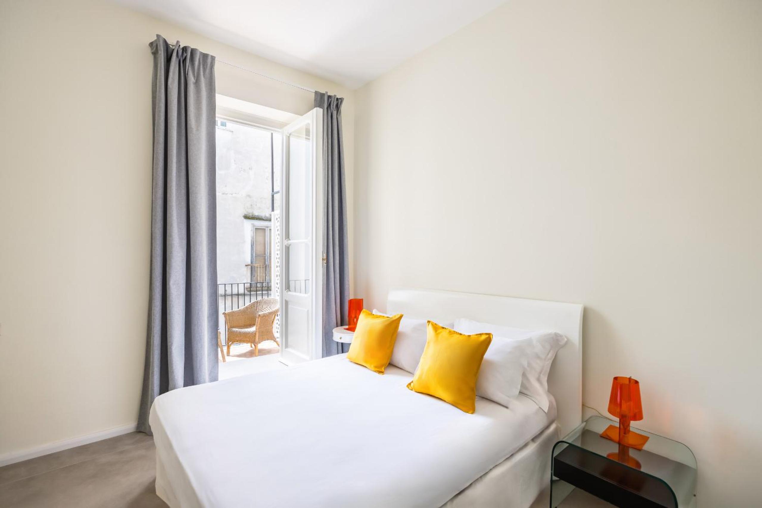 Studio Apartment With Balcony