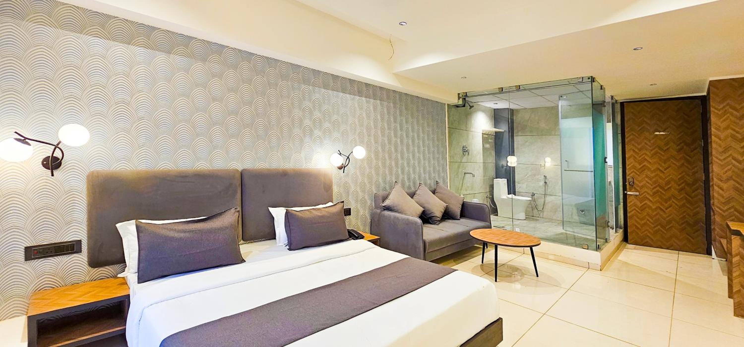 Suite with City View