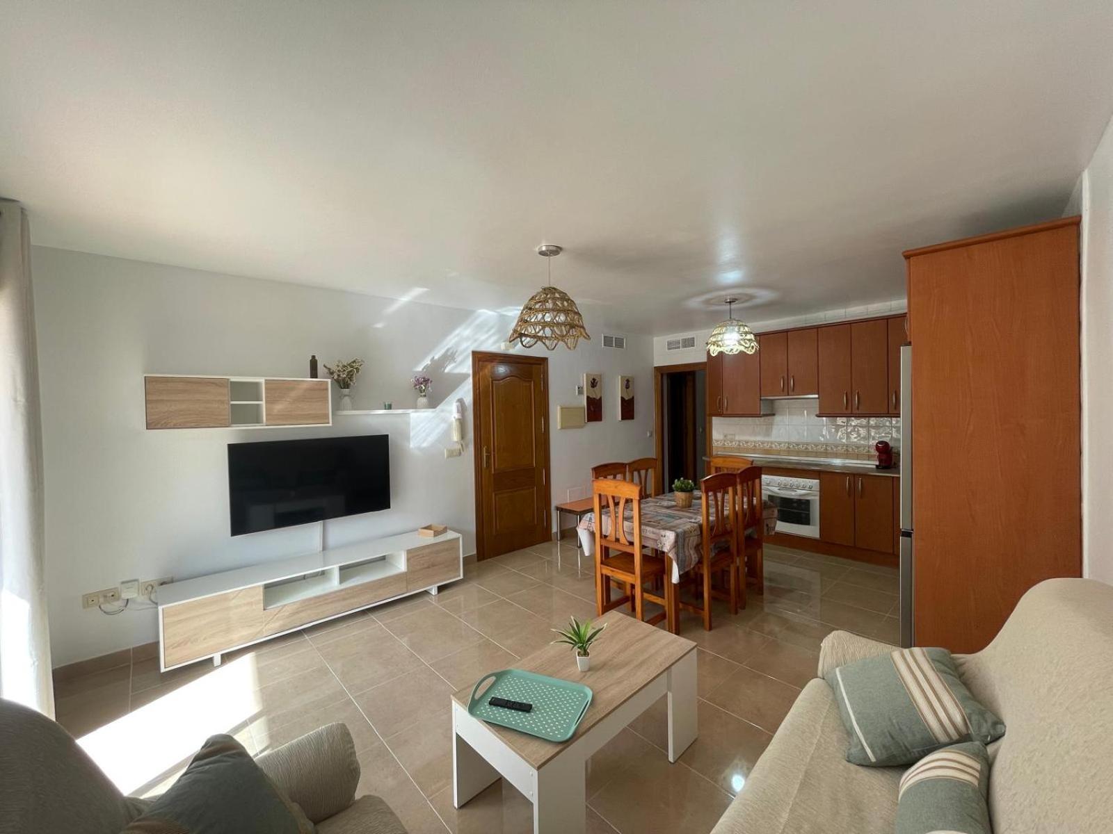 Apartamento con Vista y Balcón