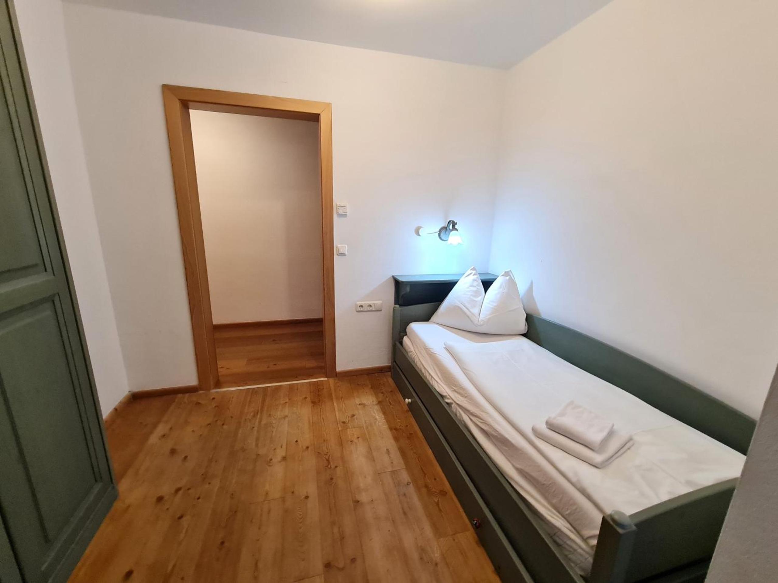 Three-Bedroom Apartment photo 2