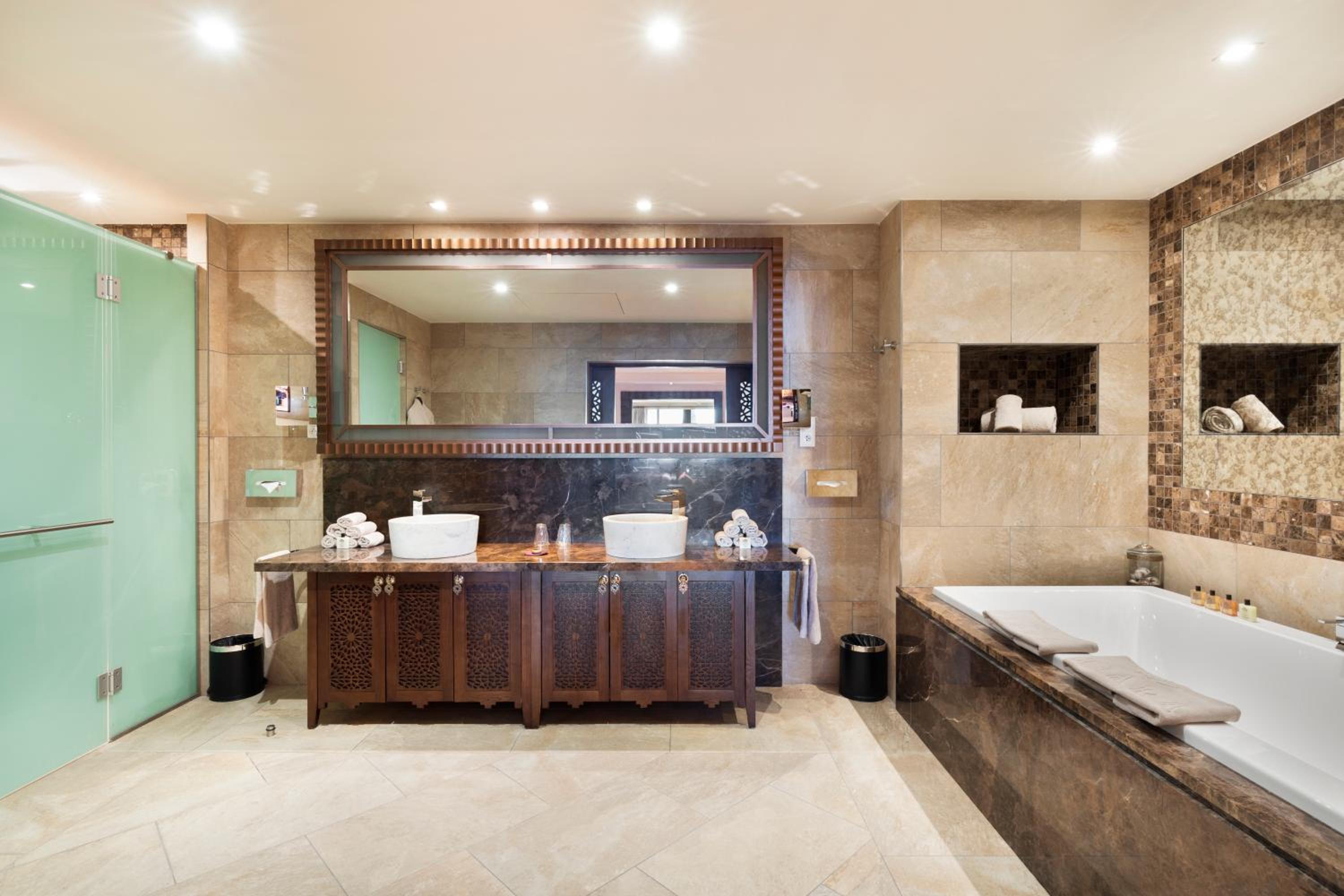 Miramar Suite