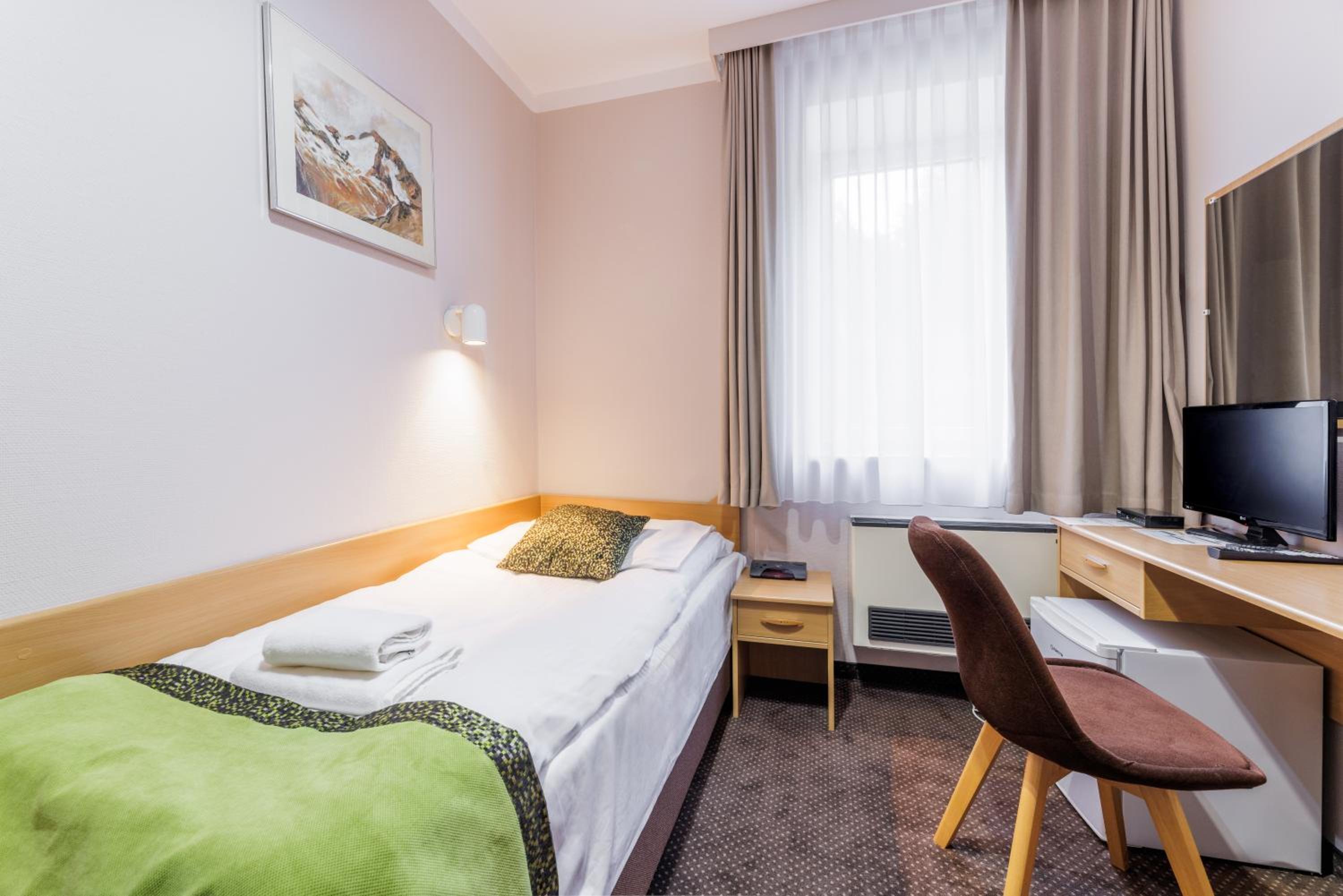Single Room