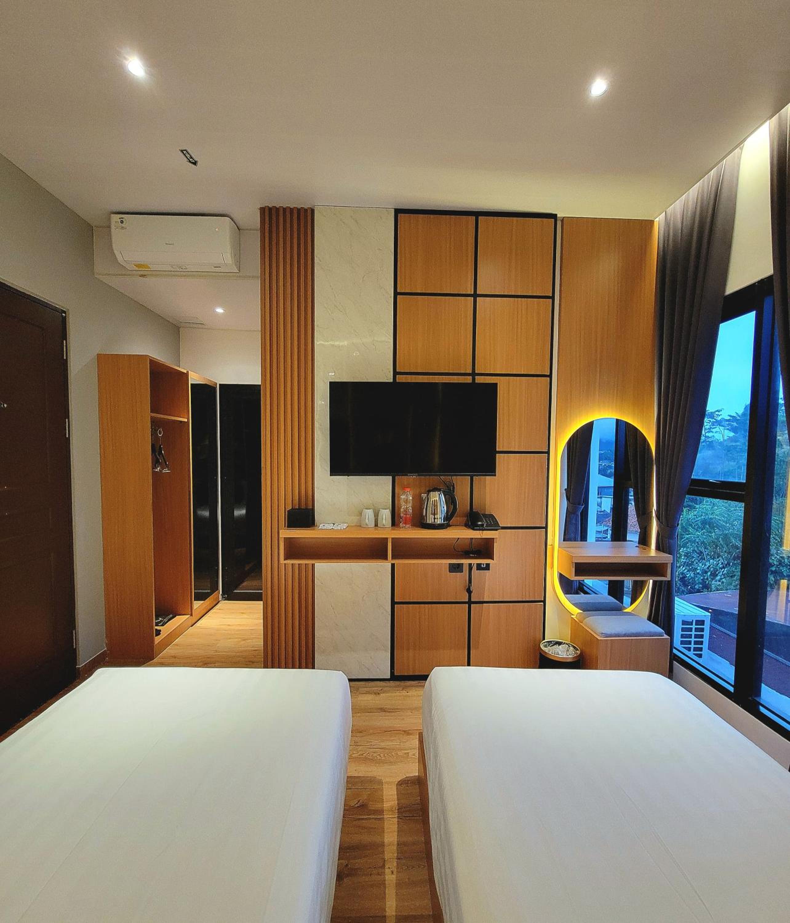 Superior Twin Room - Photo 5