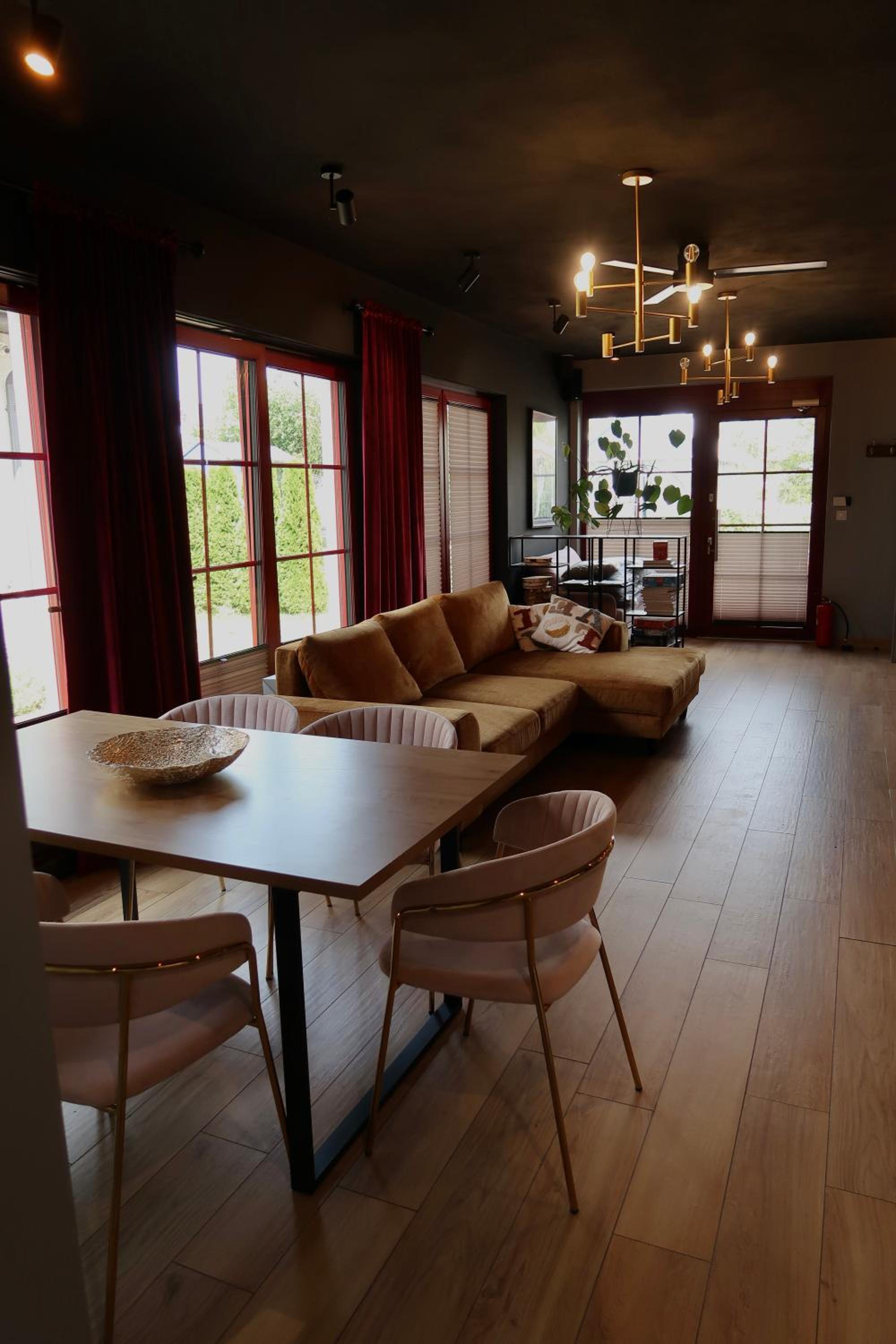 One-Bedroom House photo 2