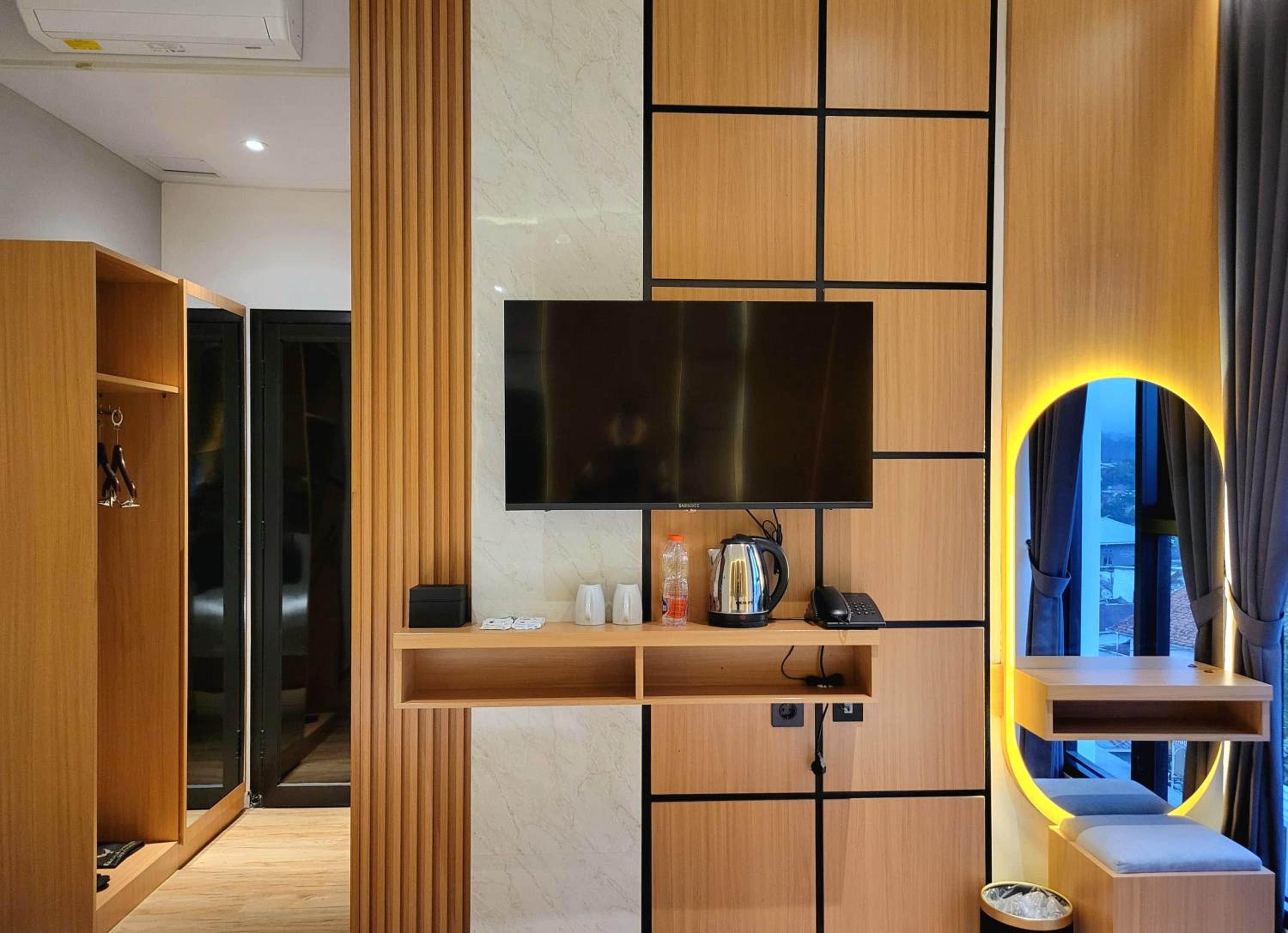 Superior Twin Room - Photo 4