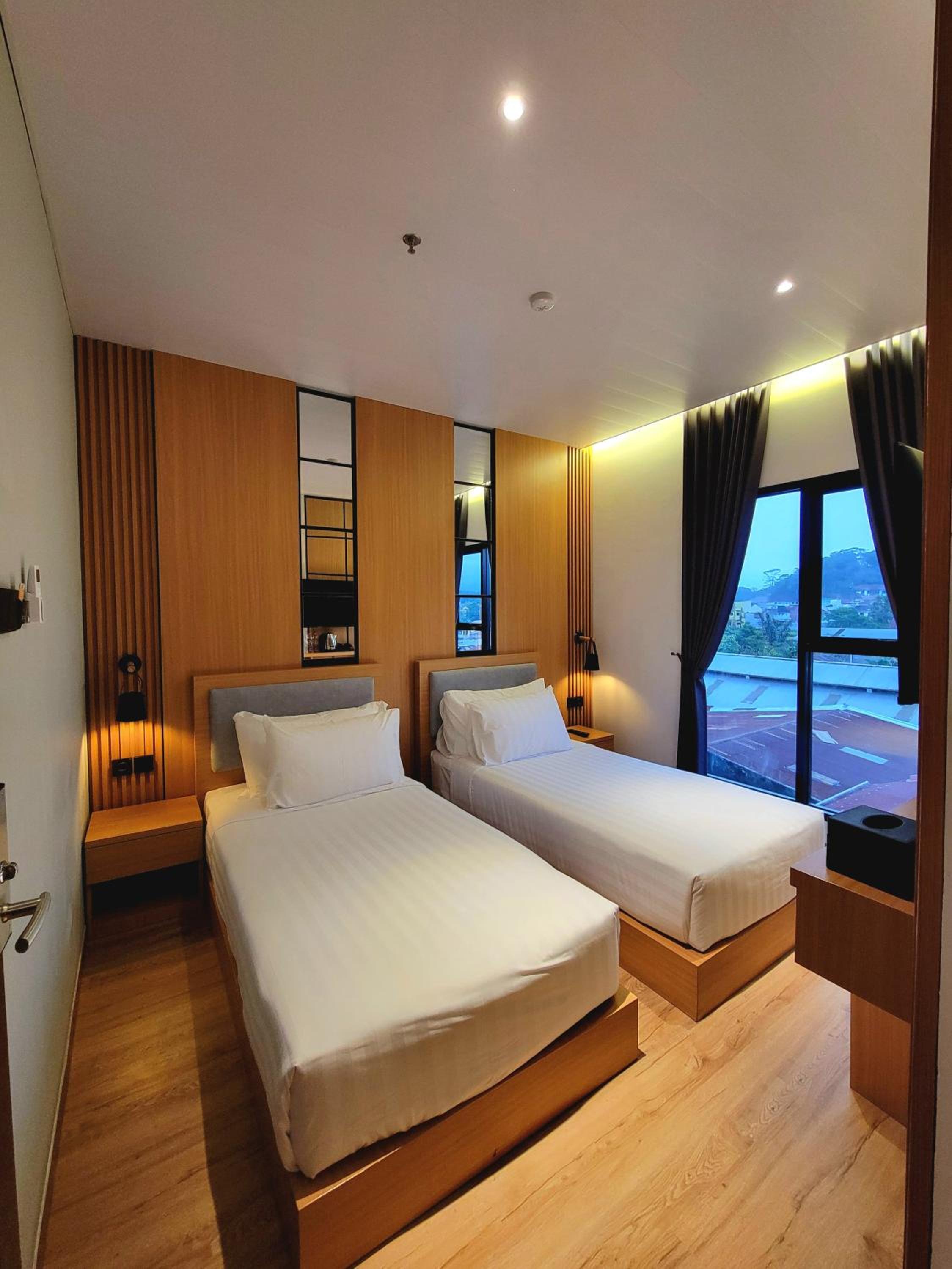 Superior Twin Room - Photo 3