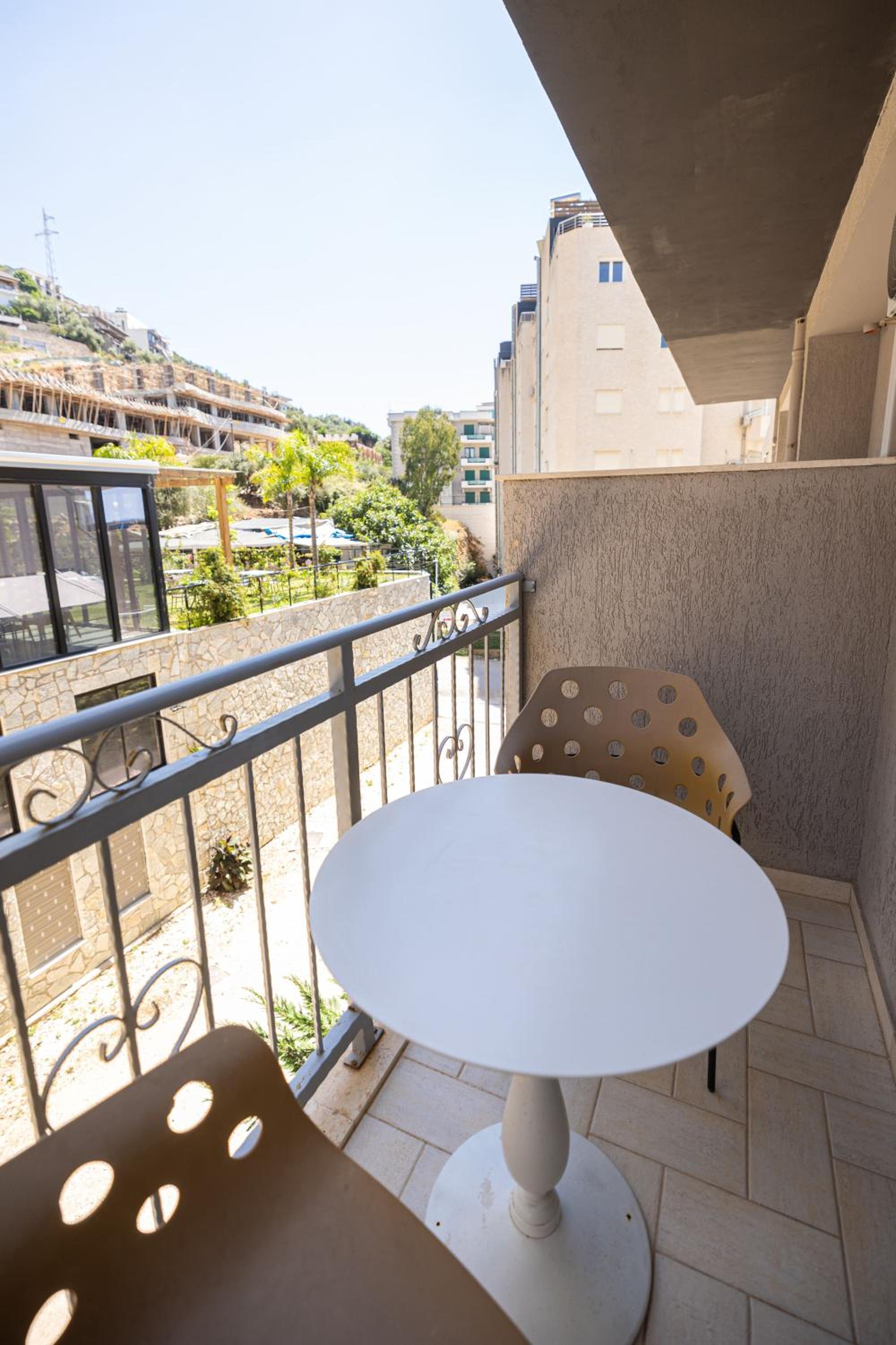 Studio with Balcony