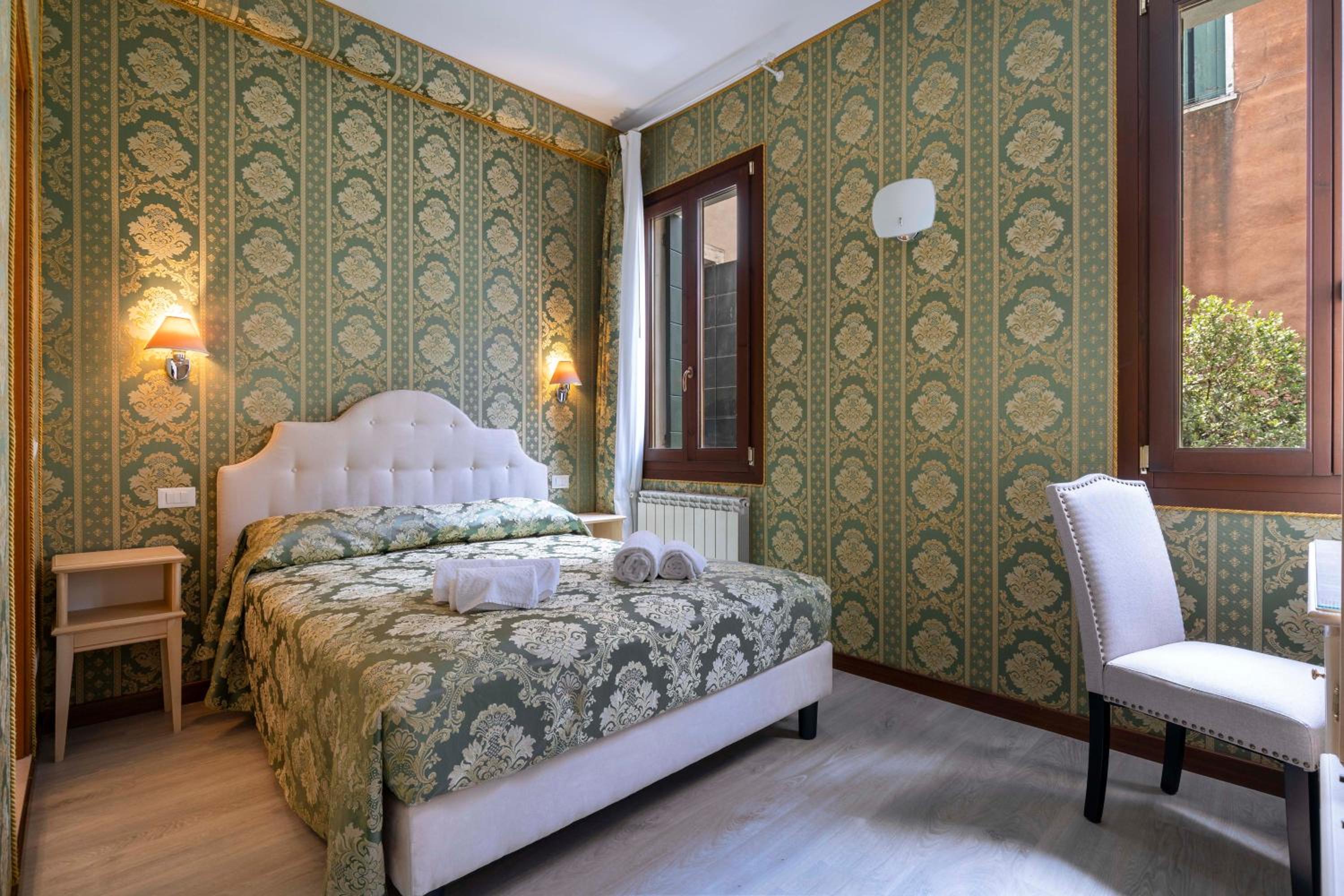 Deluxe Double Room photo 1