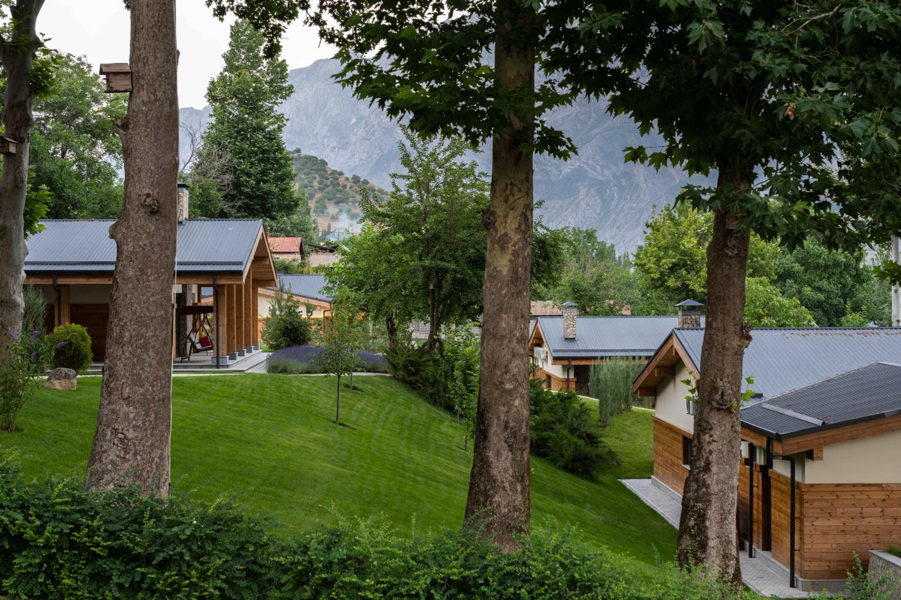 Two-Bedroom Chalet - Photo 4
