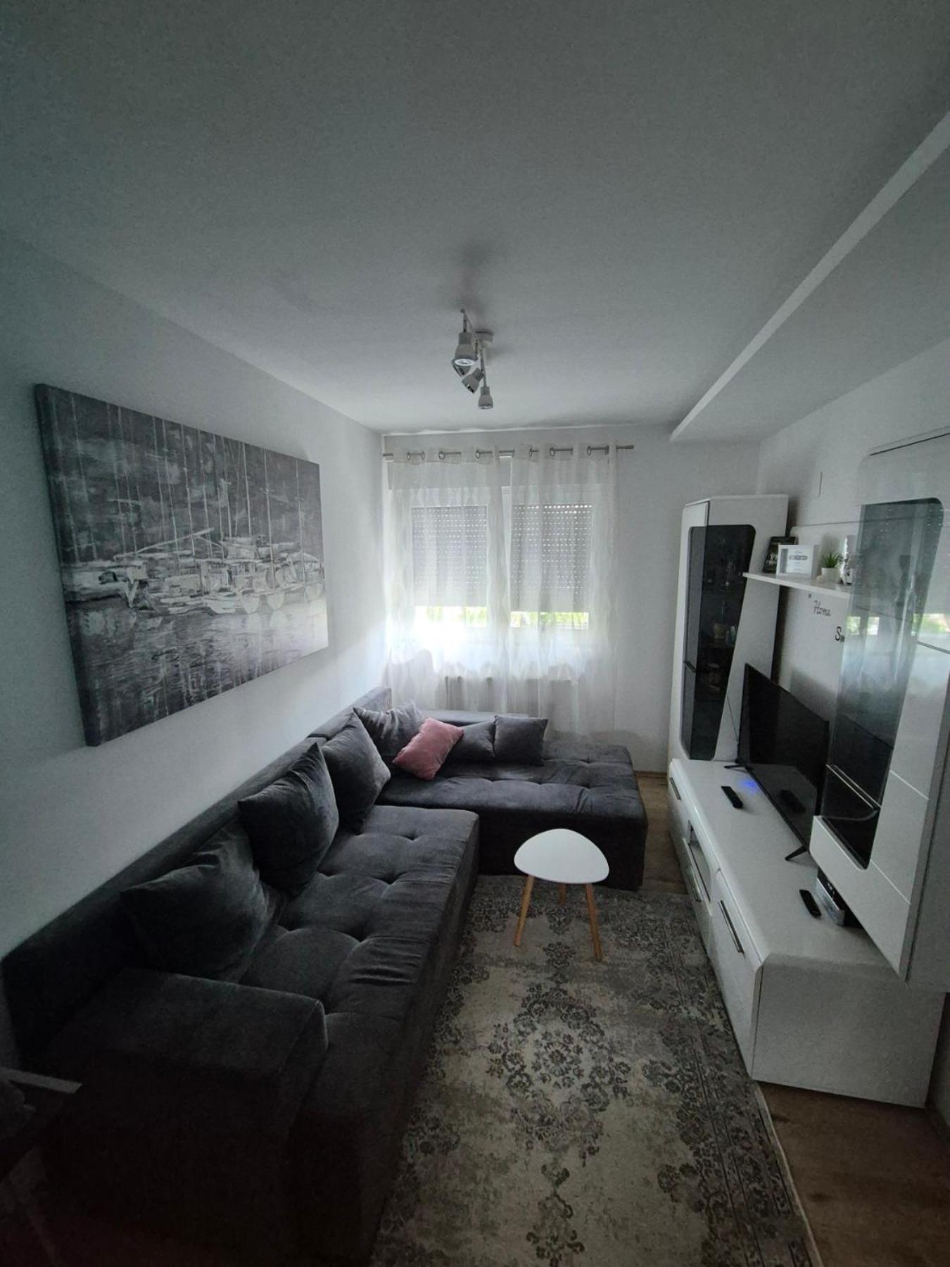 Two-Bedroom Apartment photo 2