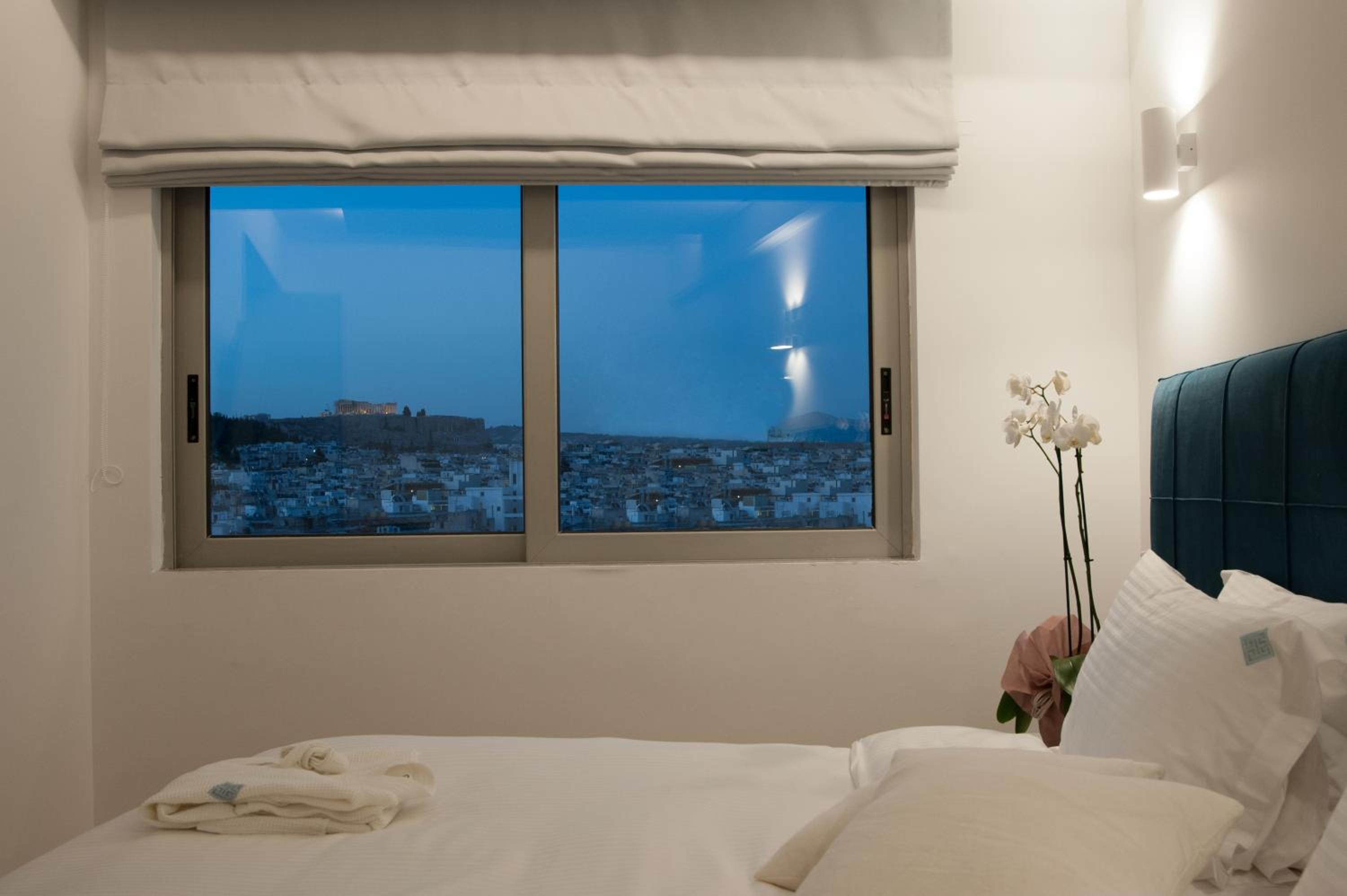 Junior Suite with Acropolis View