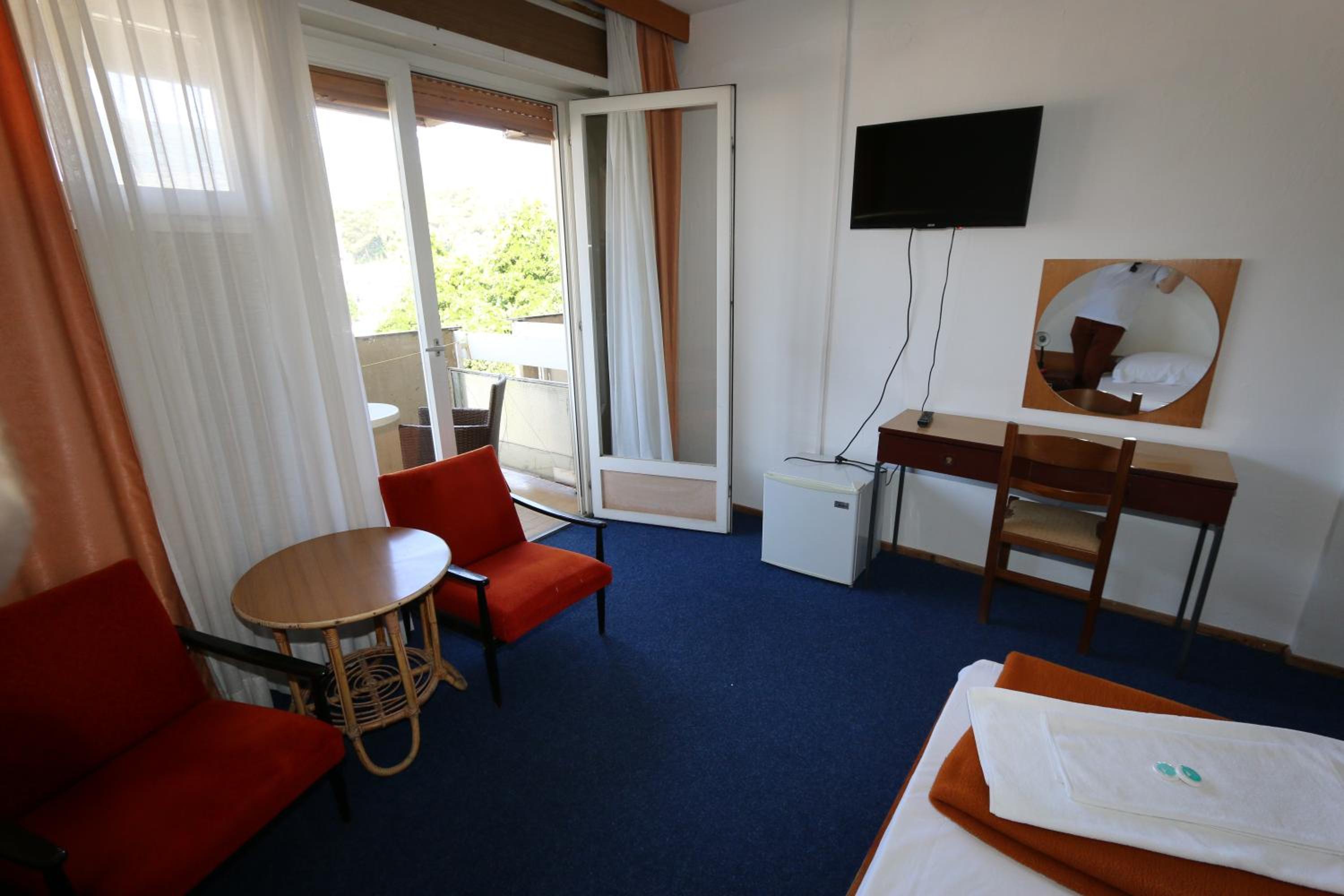 Single Room
