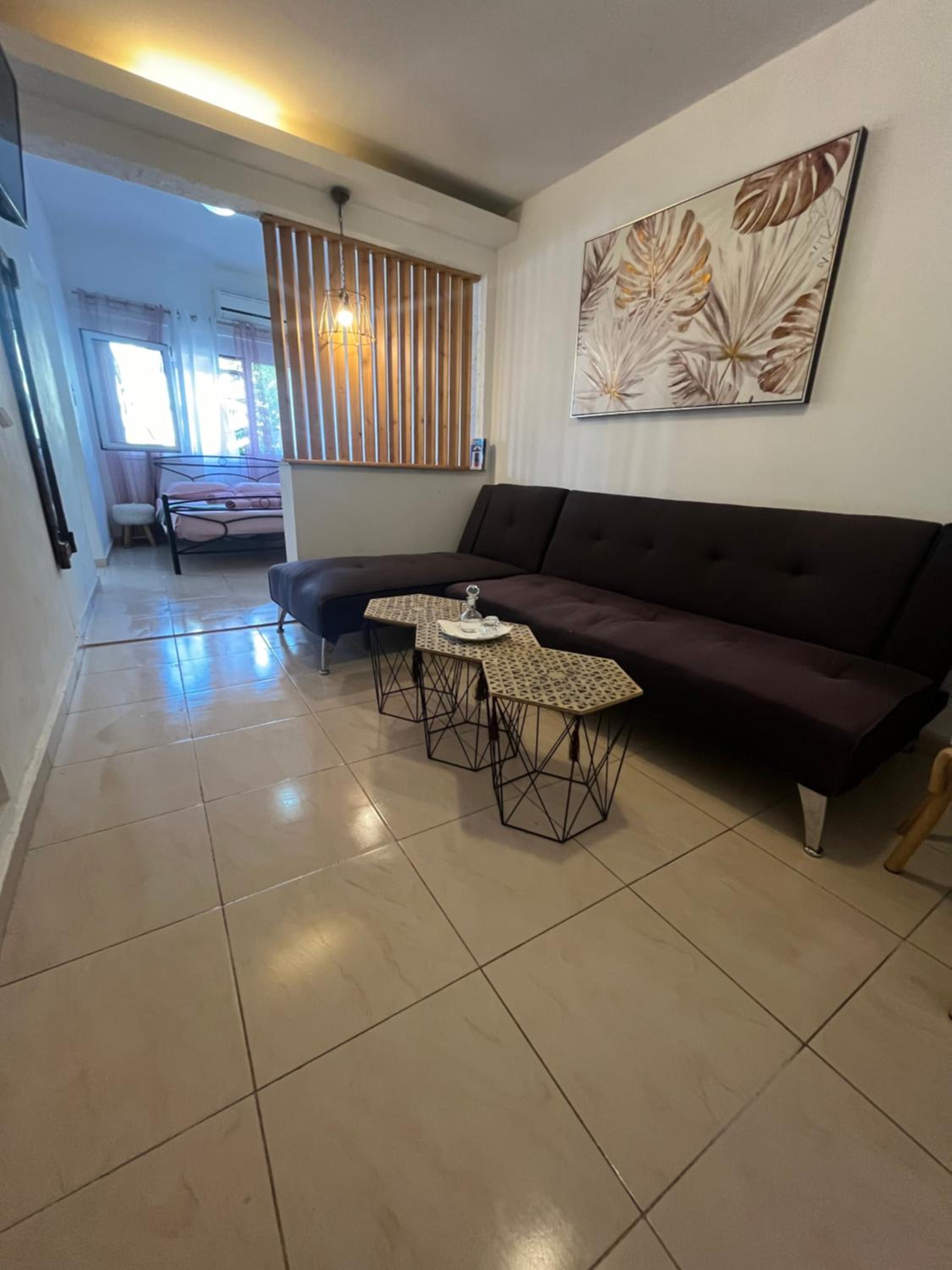 Apartment with Terrace - Photo 14