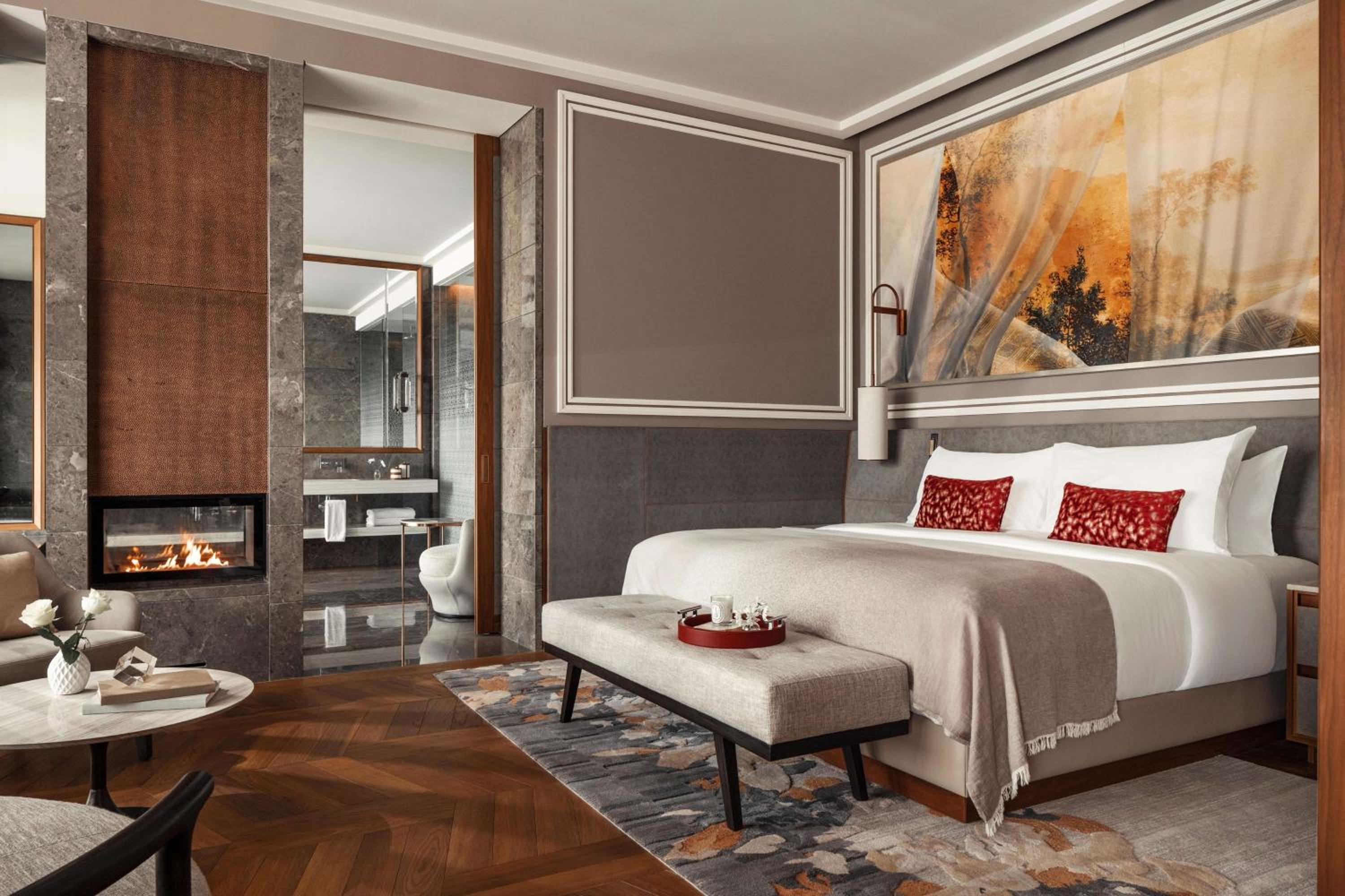 Panoramic Bayview Suite - Photo 2