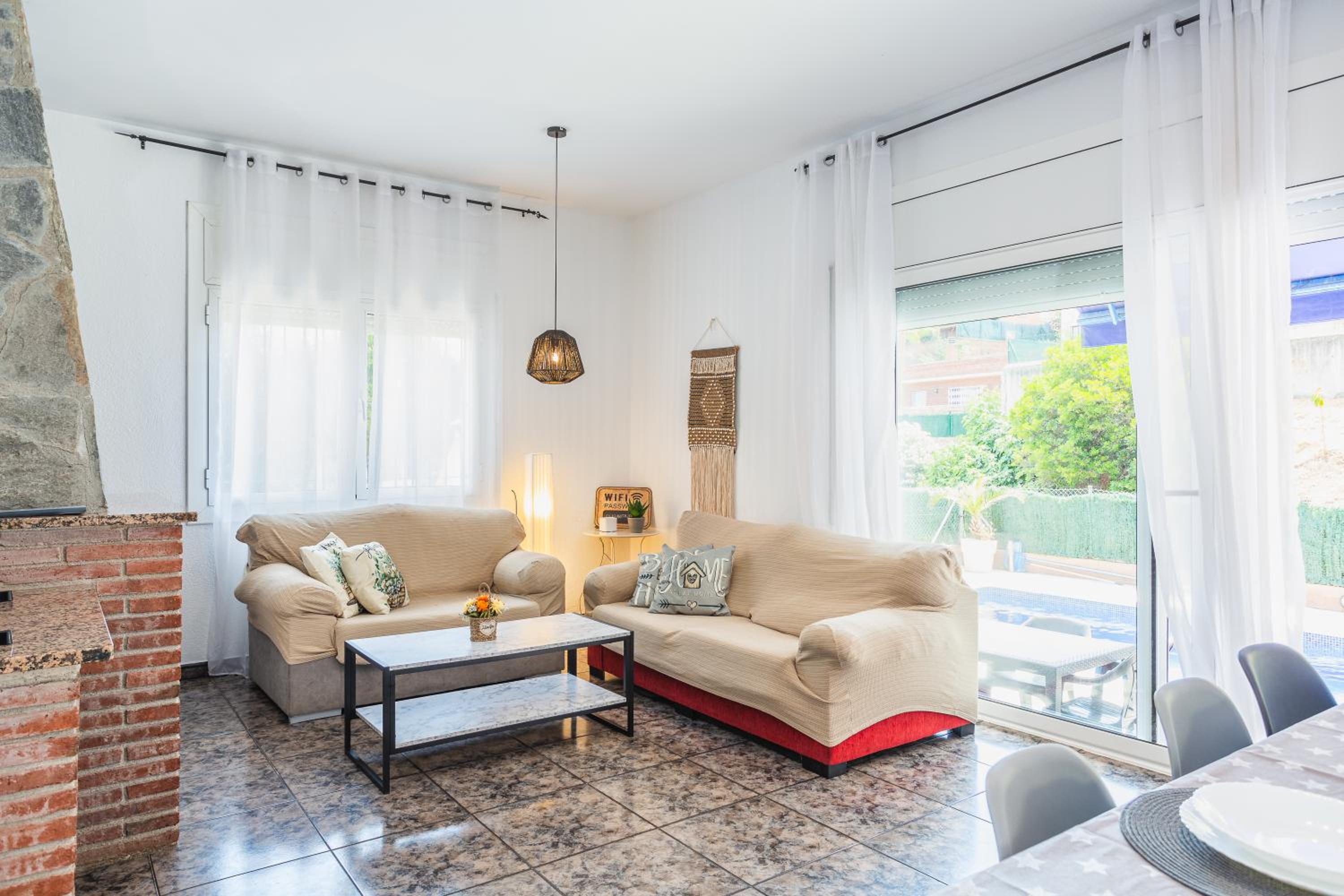 Villa con vistas al jardín