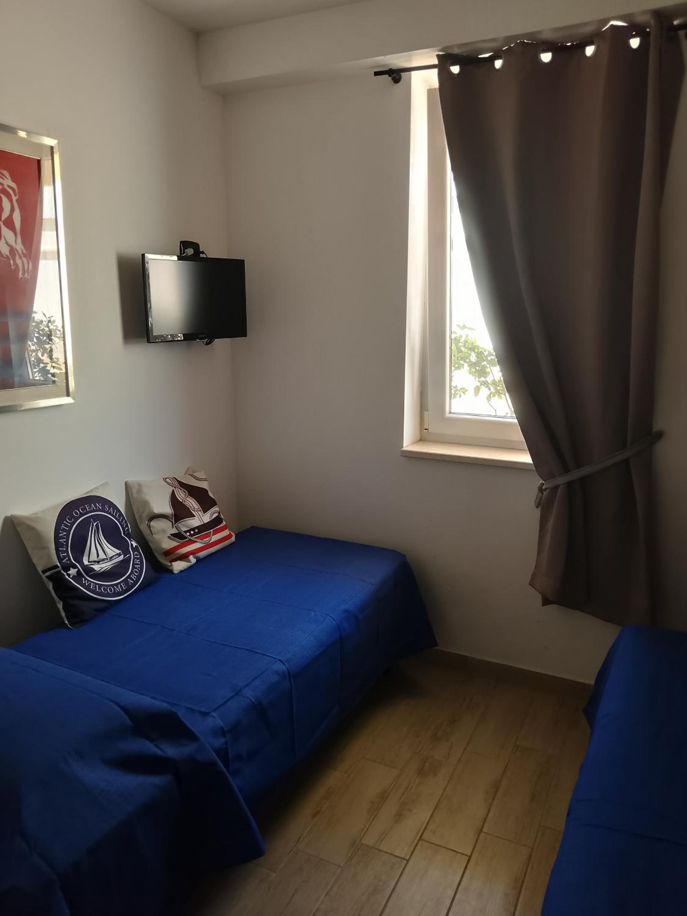Two-Bedroom House photo 3