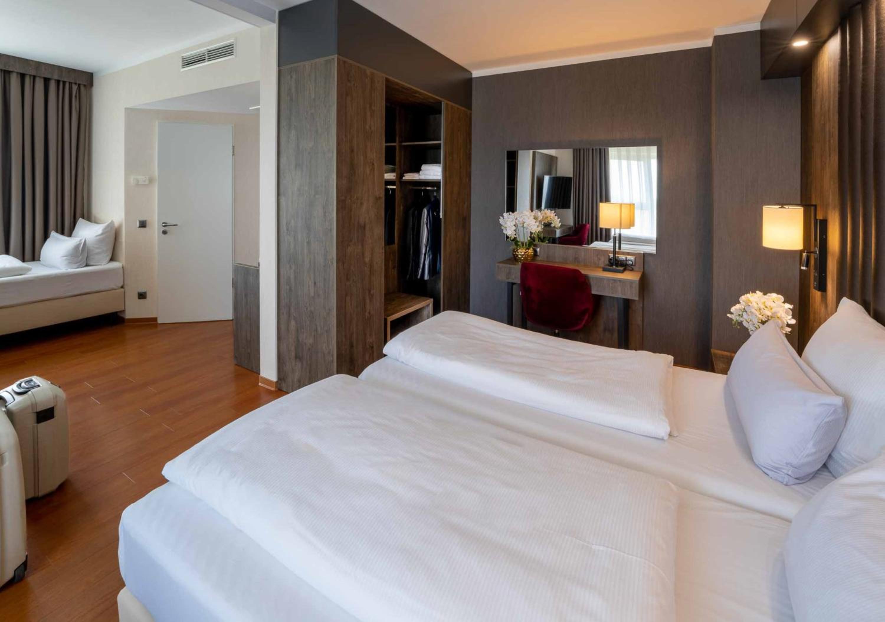 Premium Double Room - Photo 1