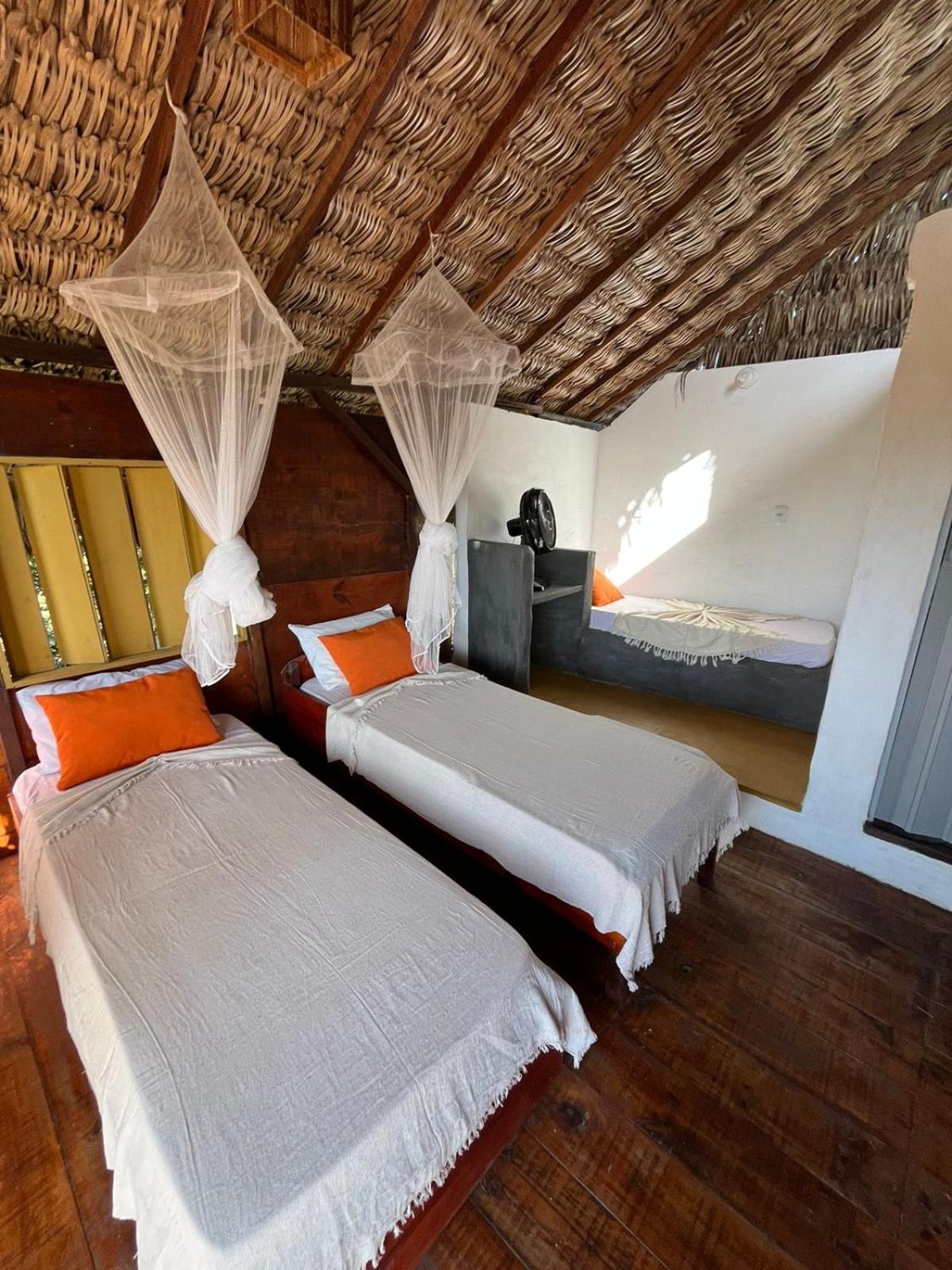 Family Room with Sea View photo 3
