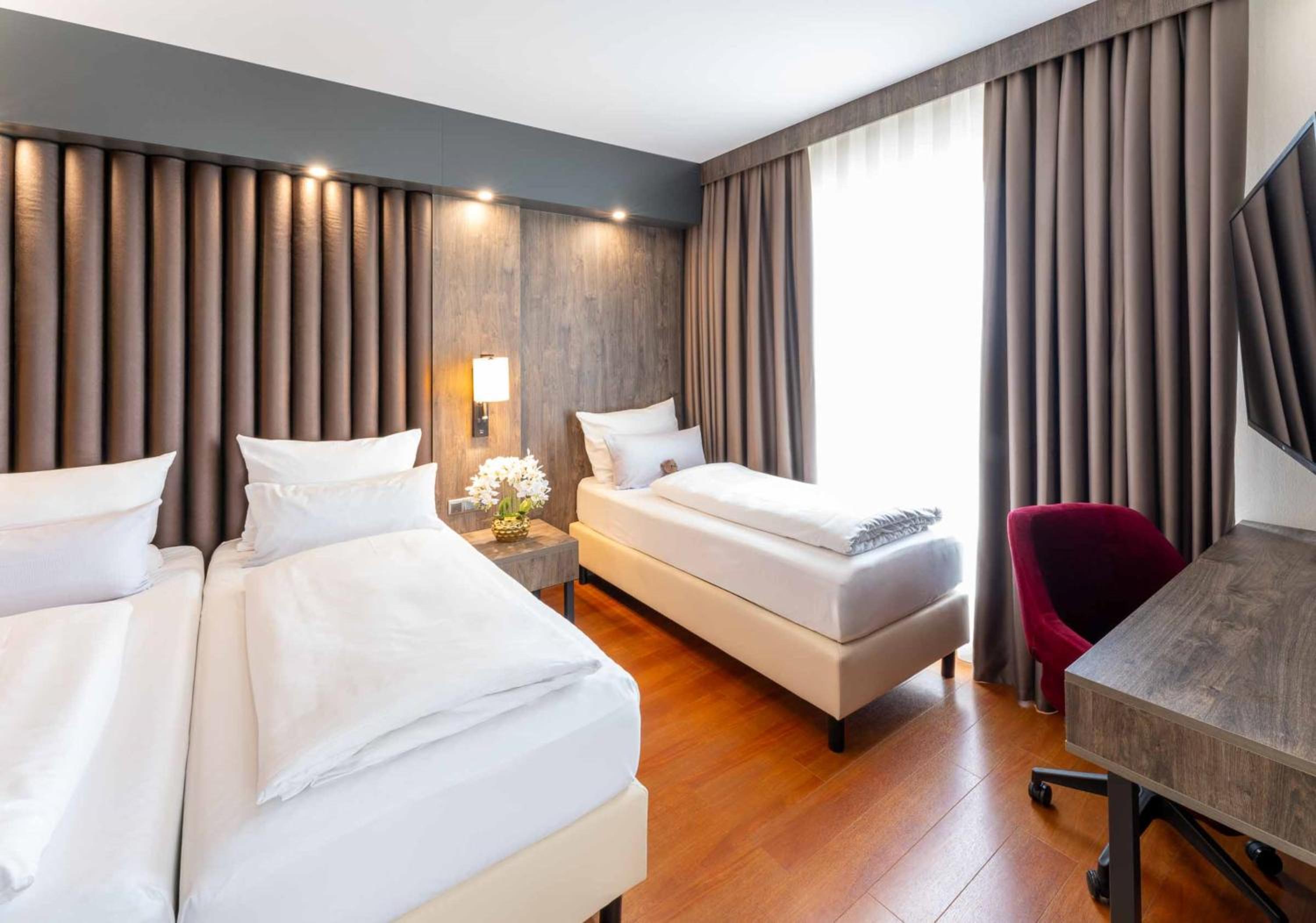 Premium Doppelzimmer mit Münsterblick - Photo 2
