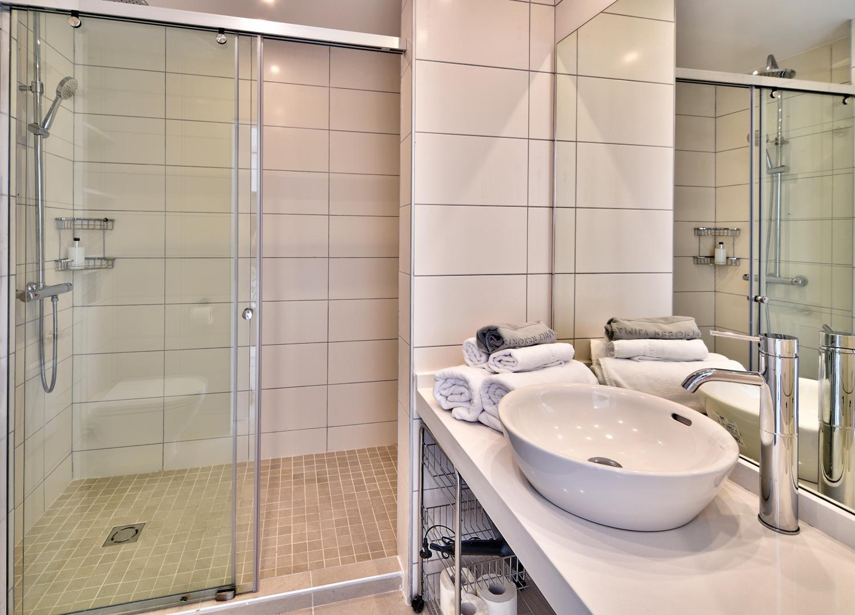 Studio With Private Pool (2 Adults + 2 Children)