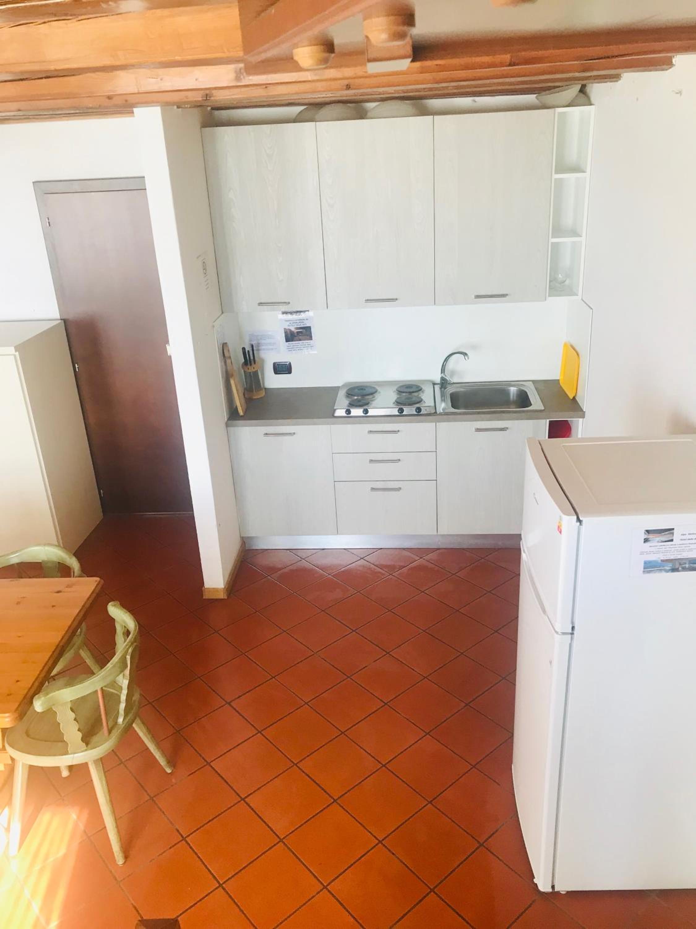 Maisonette photo 2