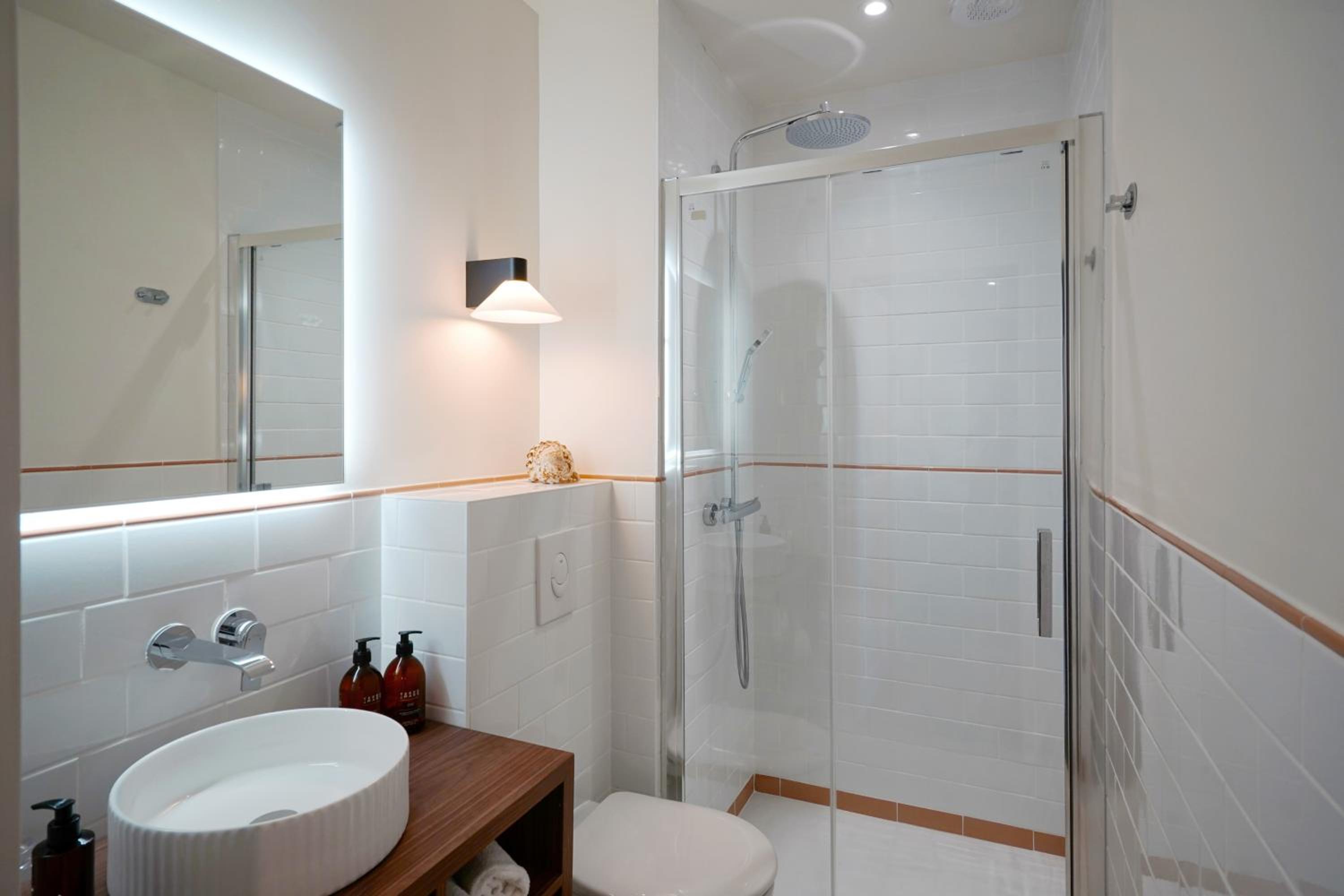 Superior Double Room - Photo 3