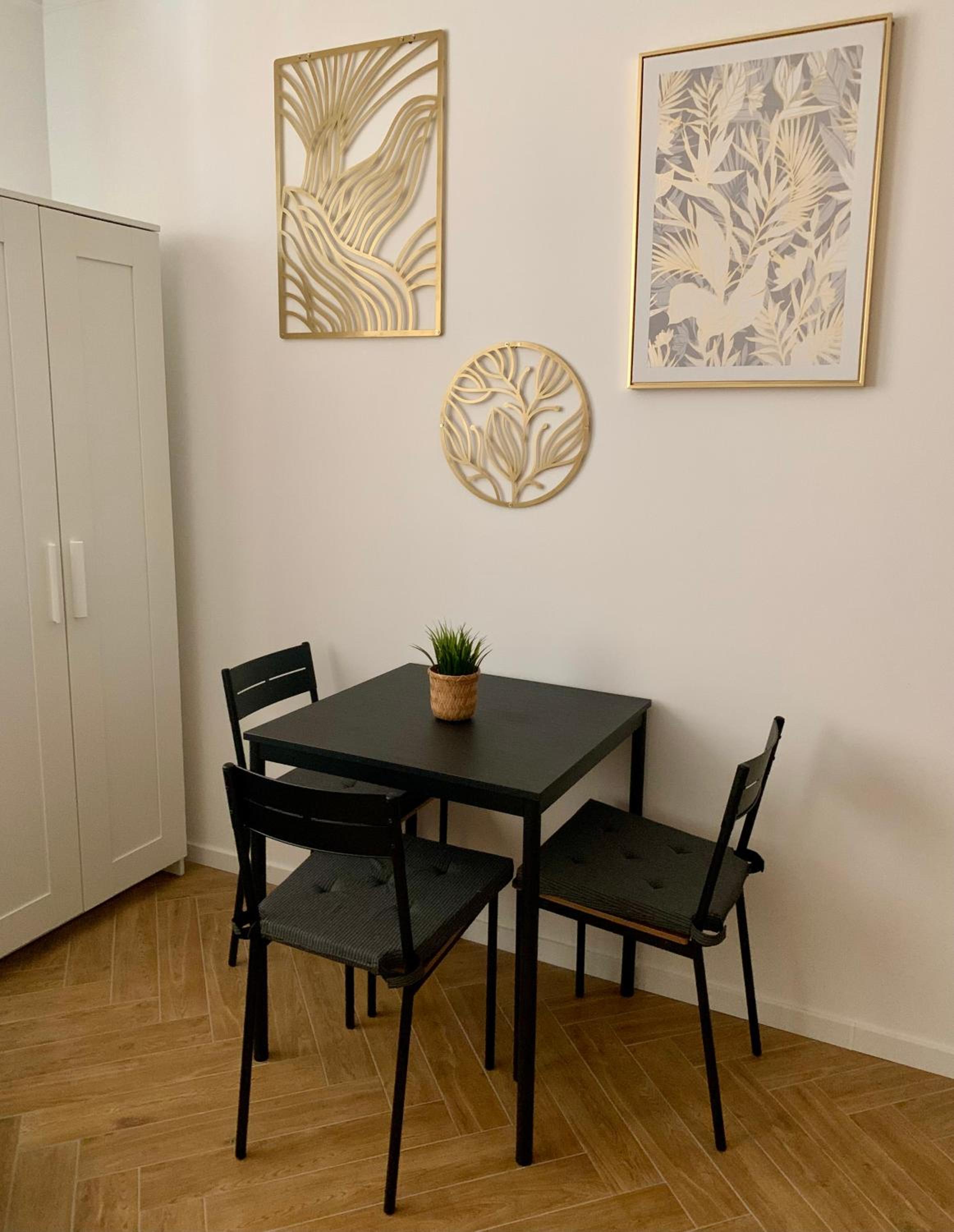 One-Bedroom Apartment photo 3