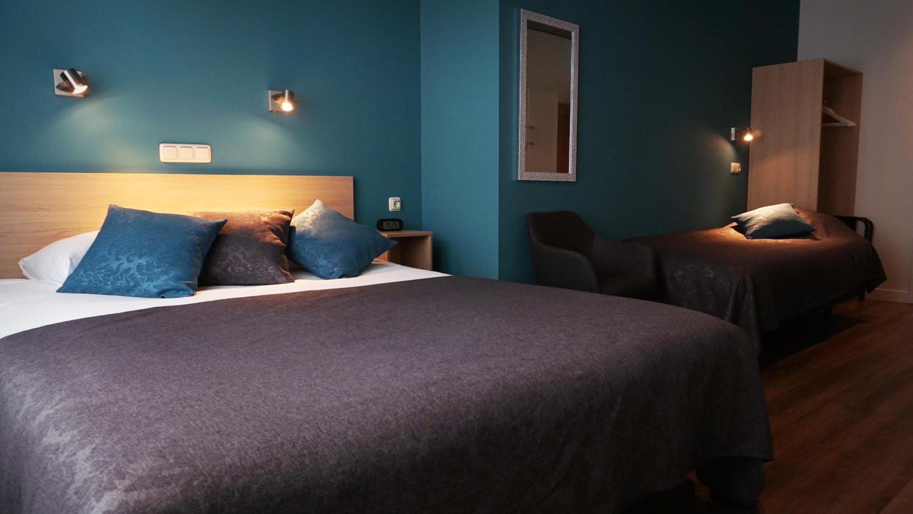 Comfort Triple Room photo 3