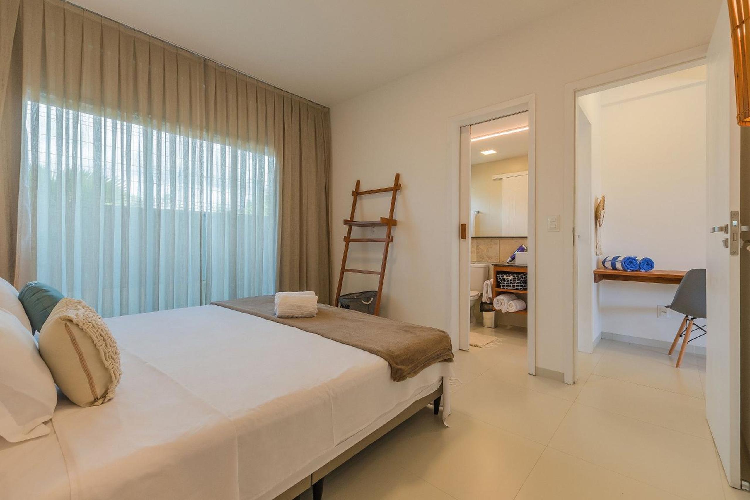 King Room With Balcony photo 2