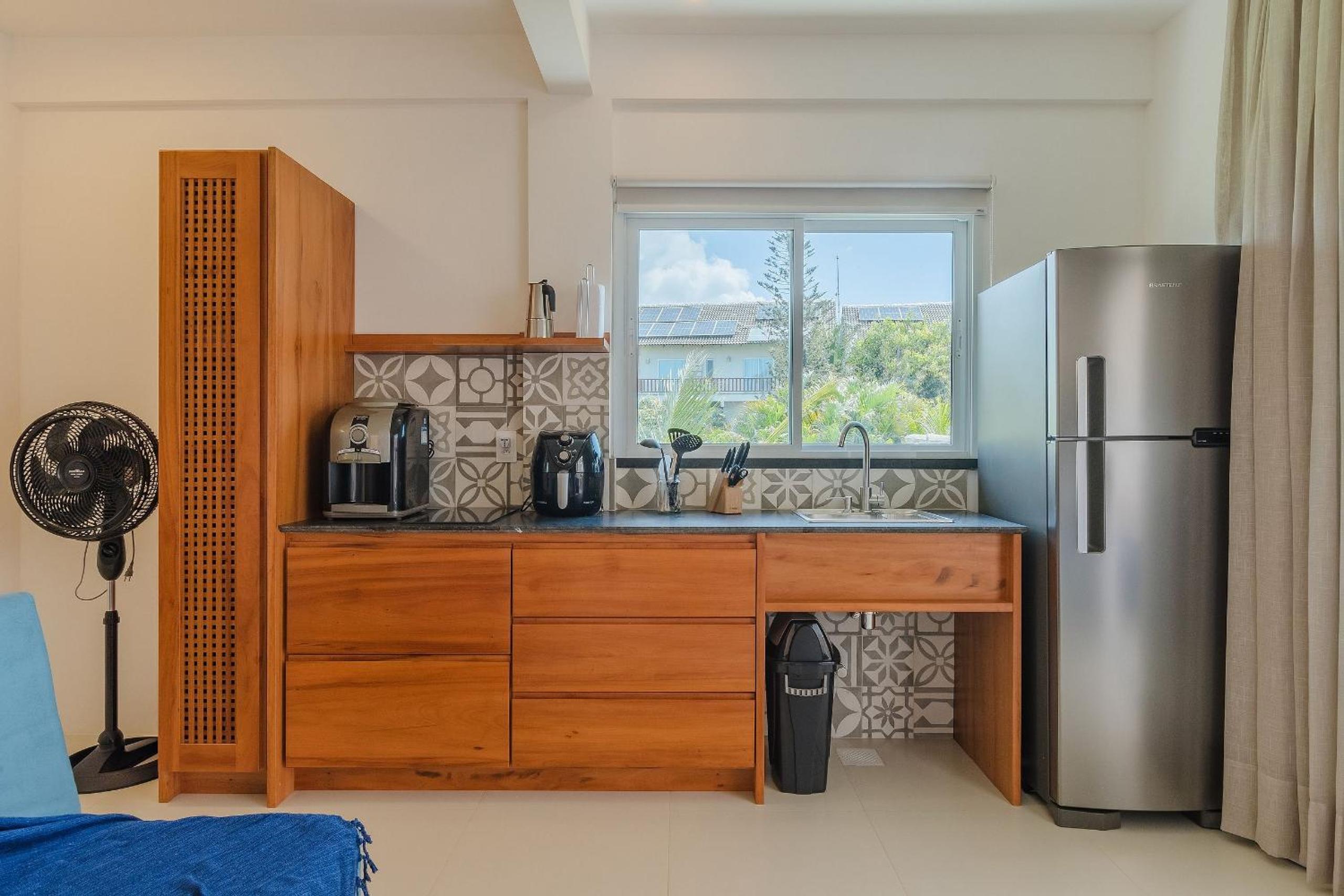 One-Bedroom Apartment with Balcony photo 2