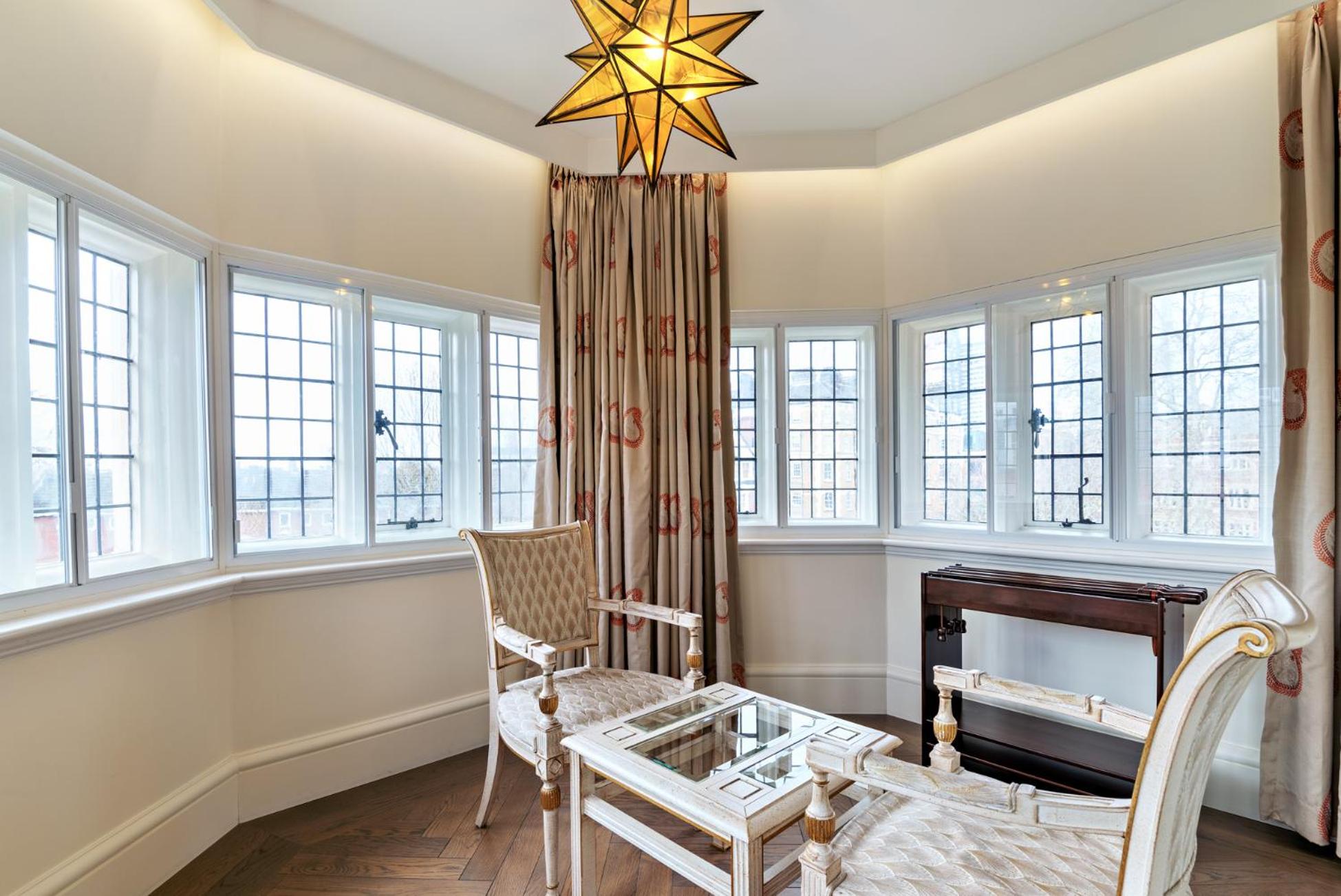 Tower Suite photo 2