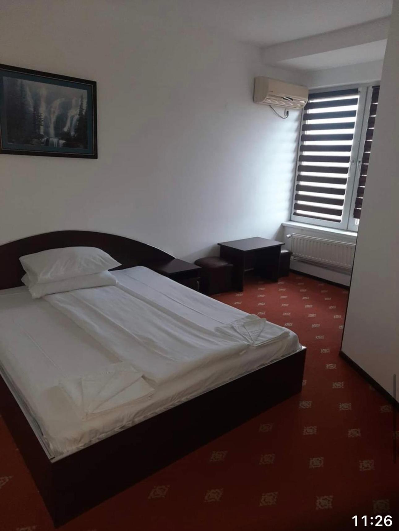 Double or Twin Room photo 1