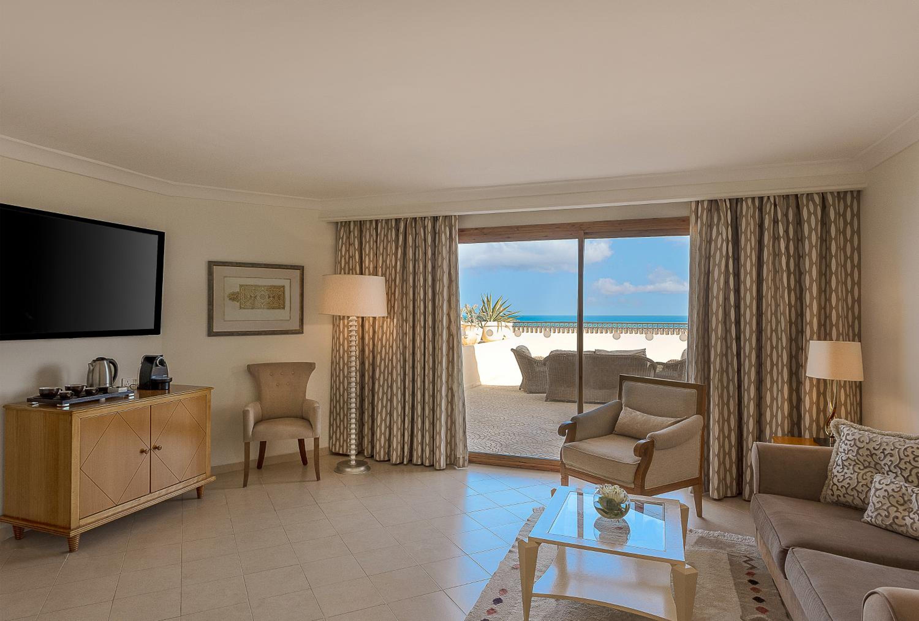 Suite with Terrace and Sea View - Photo 4