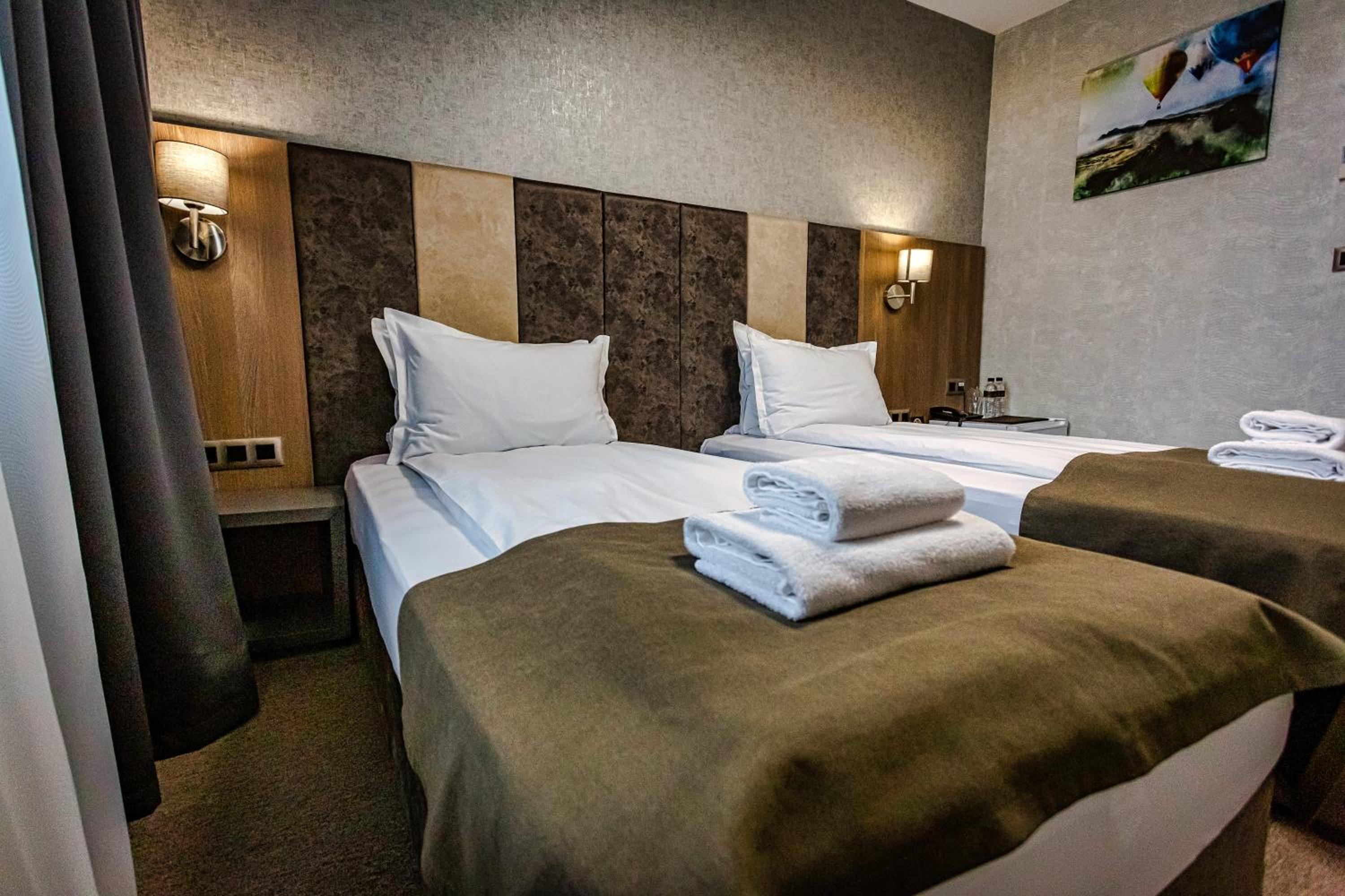 Standard Double Room photo 2