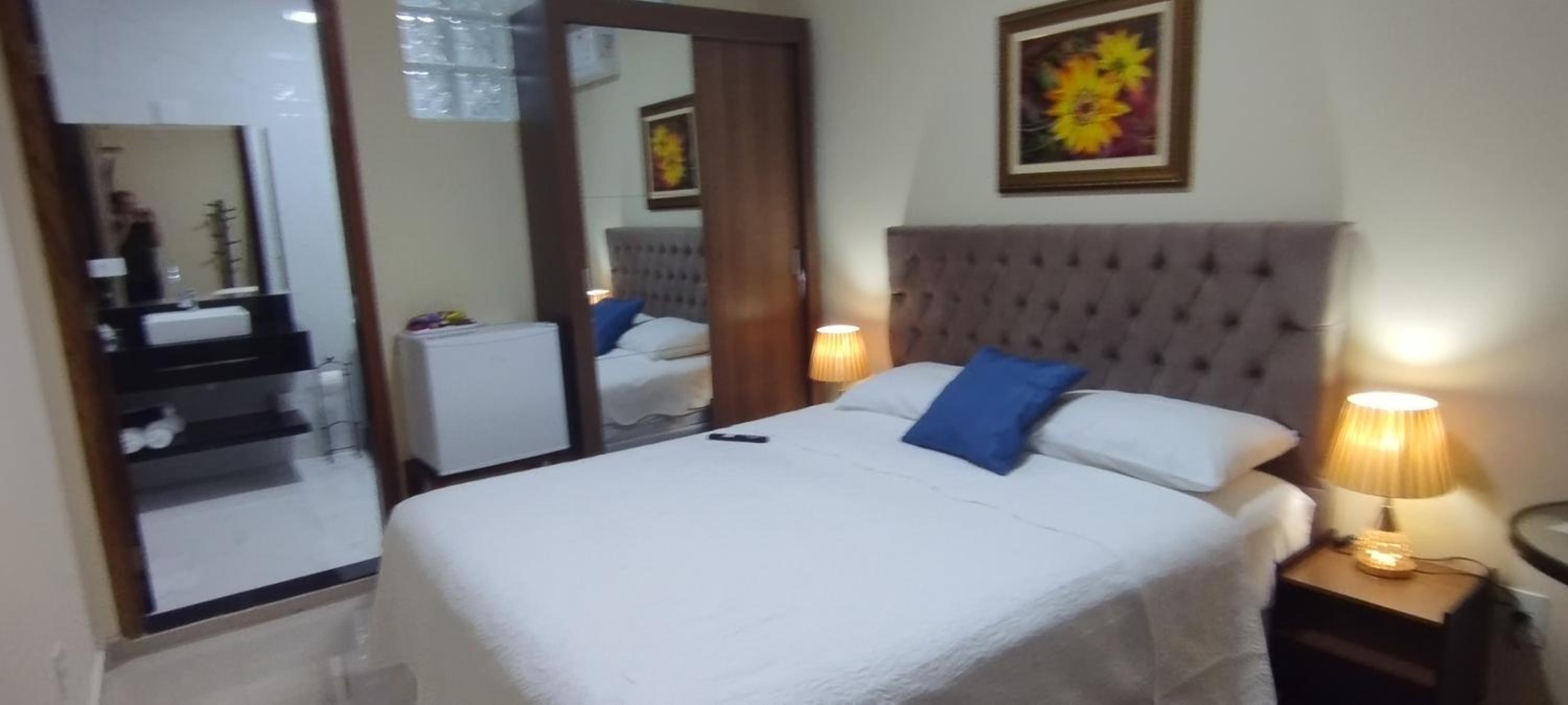Queen Suite - Photo 5