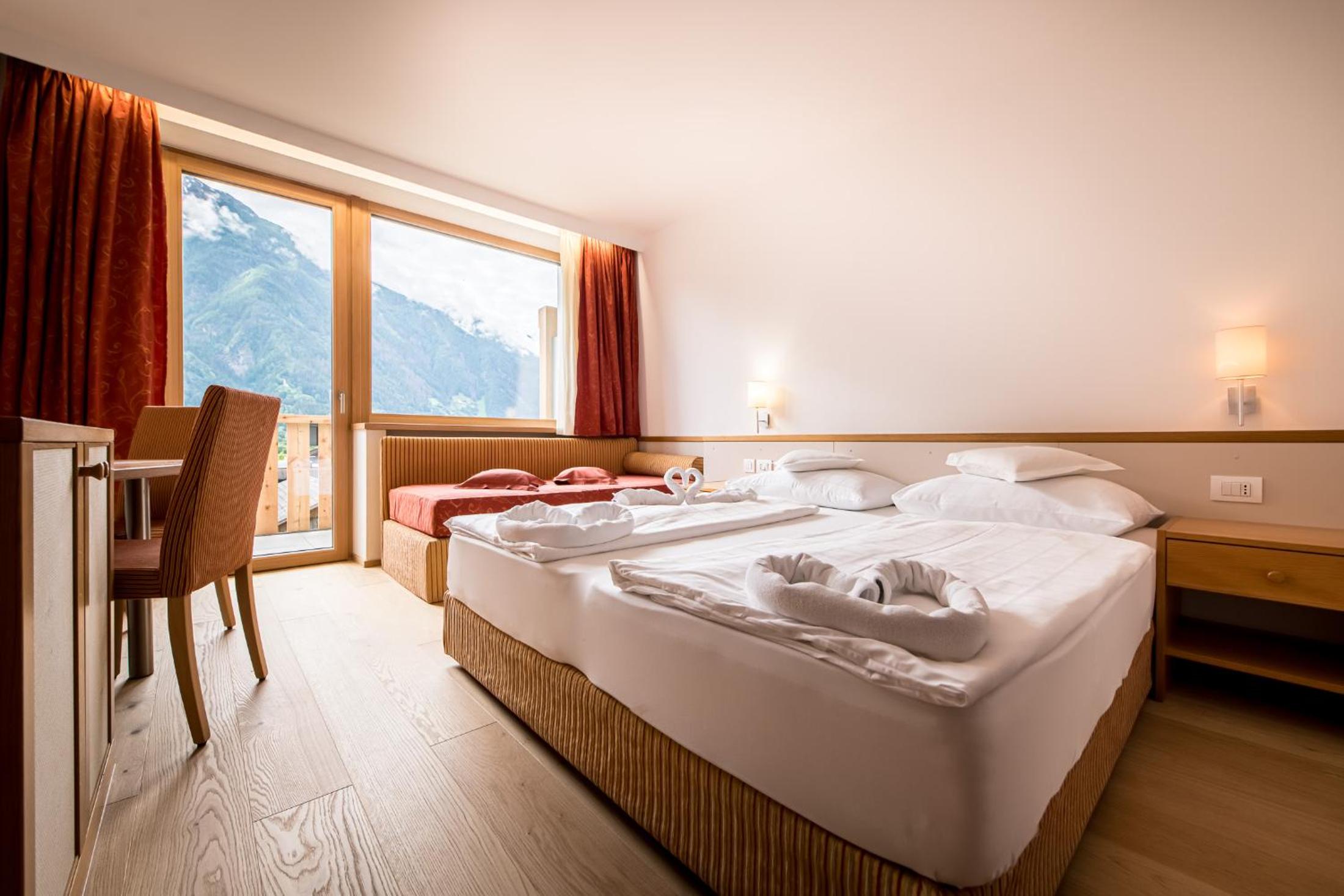 Double Room with Mountain View photo 3